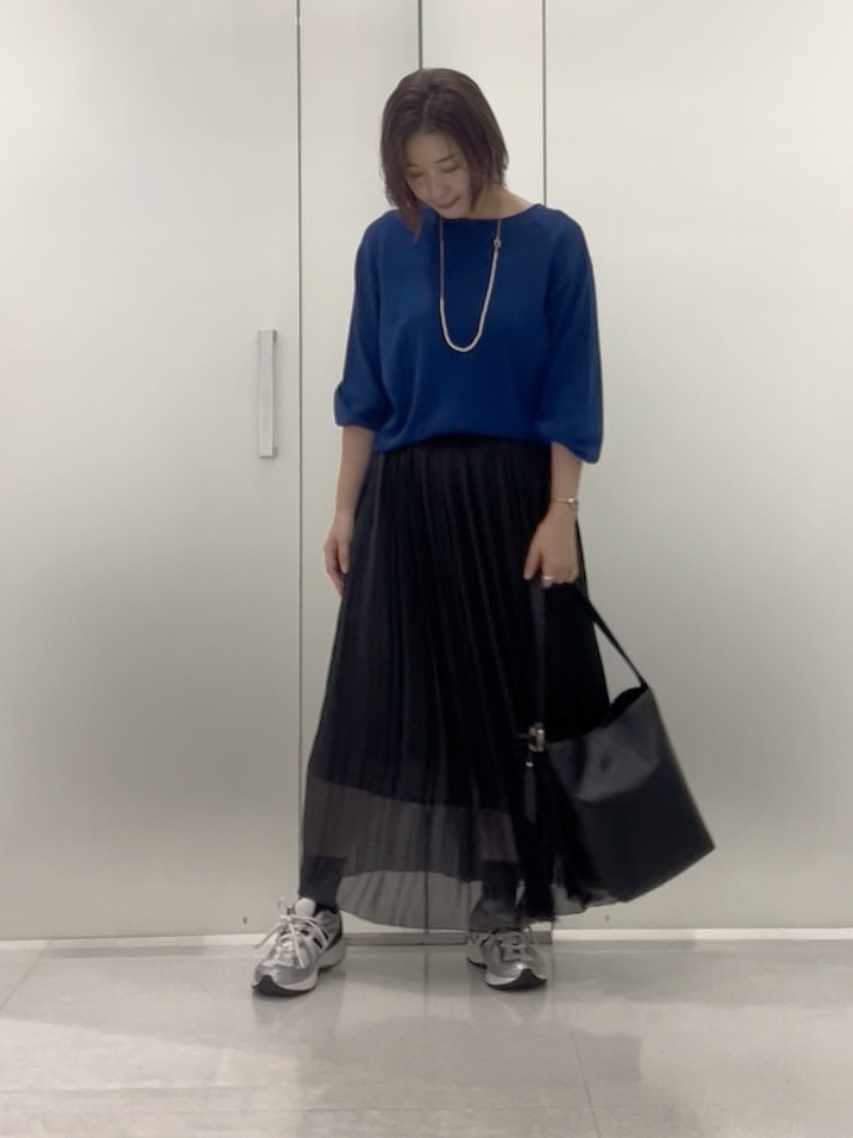 まどかさんの「UNTITLED｜【店頭人気！/8色展開】ボリュームスリーブニットプルオーバー」を使ったコーディネート