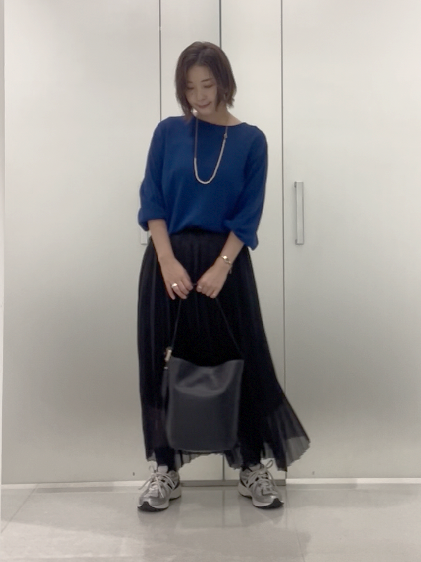 まどかさんの「UNTITLED｜【店頭人気！/8色展開】ボリュームスリーブニットプルオーバー」を使ったコーディネート