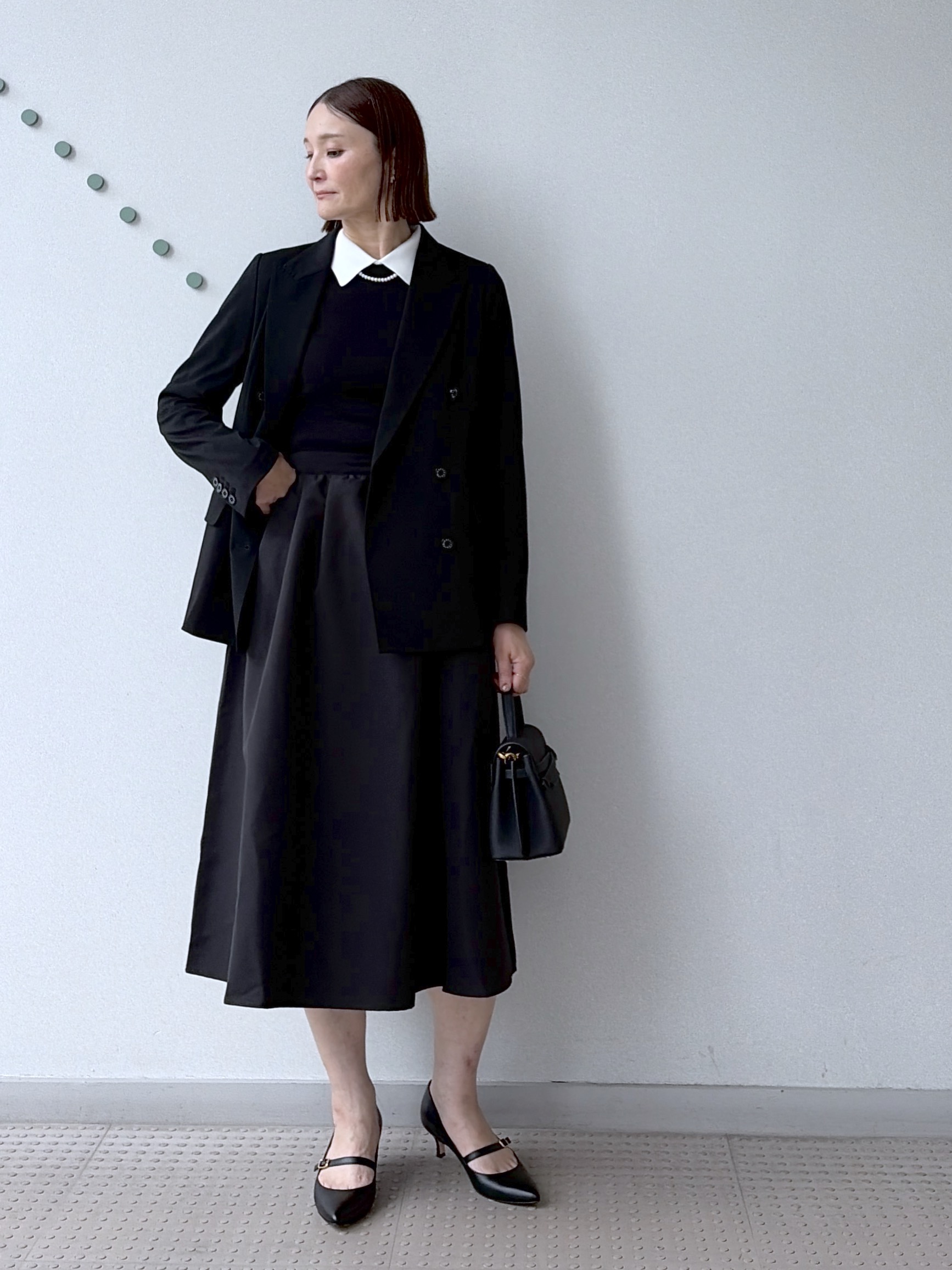 yoshikadoさんの「DRESSTERIOR｜バイカラーニットコンビワンピース」を使ったコーディネート