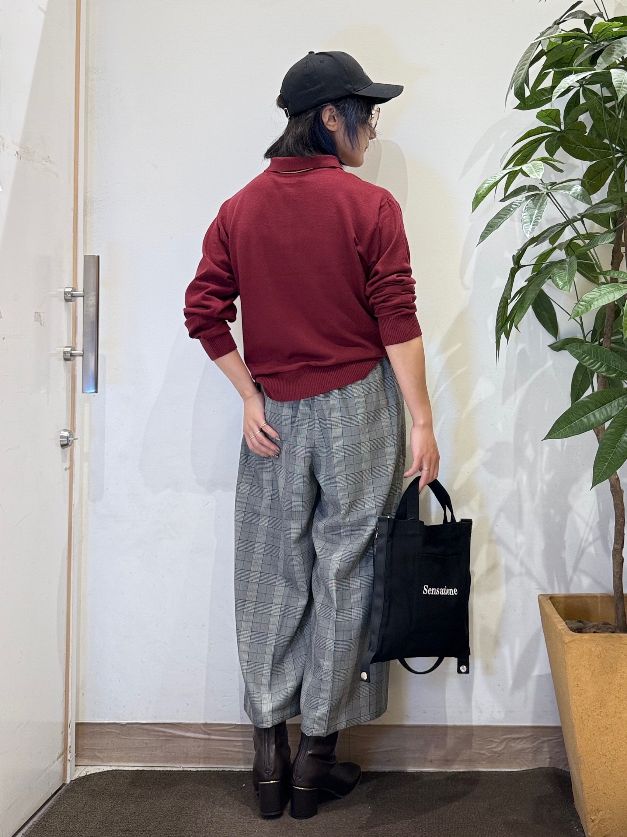 misakiさんの「SHOO･LA･RUE｜【S-LL/洗濯機可】やわらかな着心地 襟付きニット」を使ったコーディネート