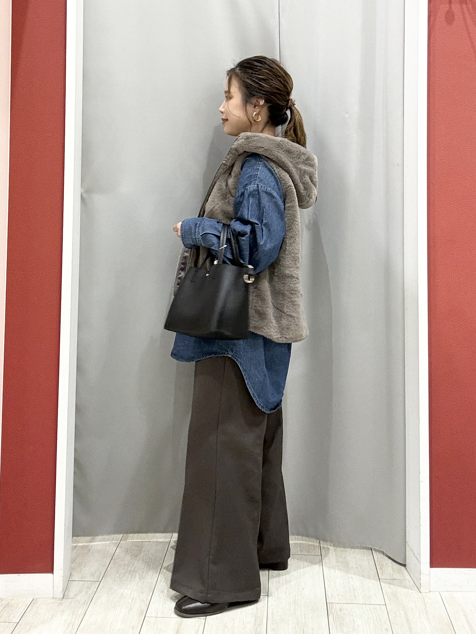 shioさんの「SHOO･LA･RUE｜【洗濯機可/撥水/マルチWAY】ファーライナー付き 毎日欲張りマンパ」を使ったコーディネート