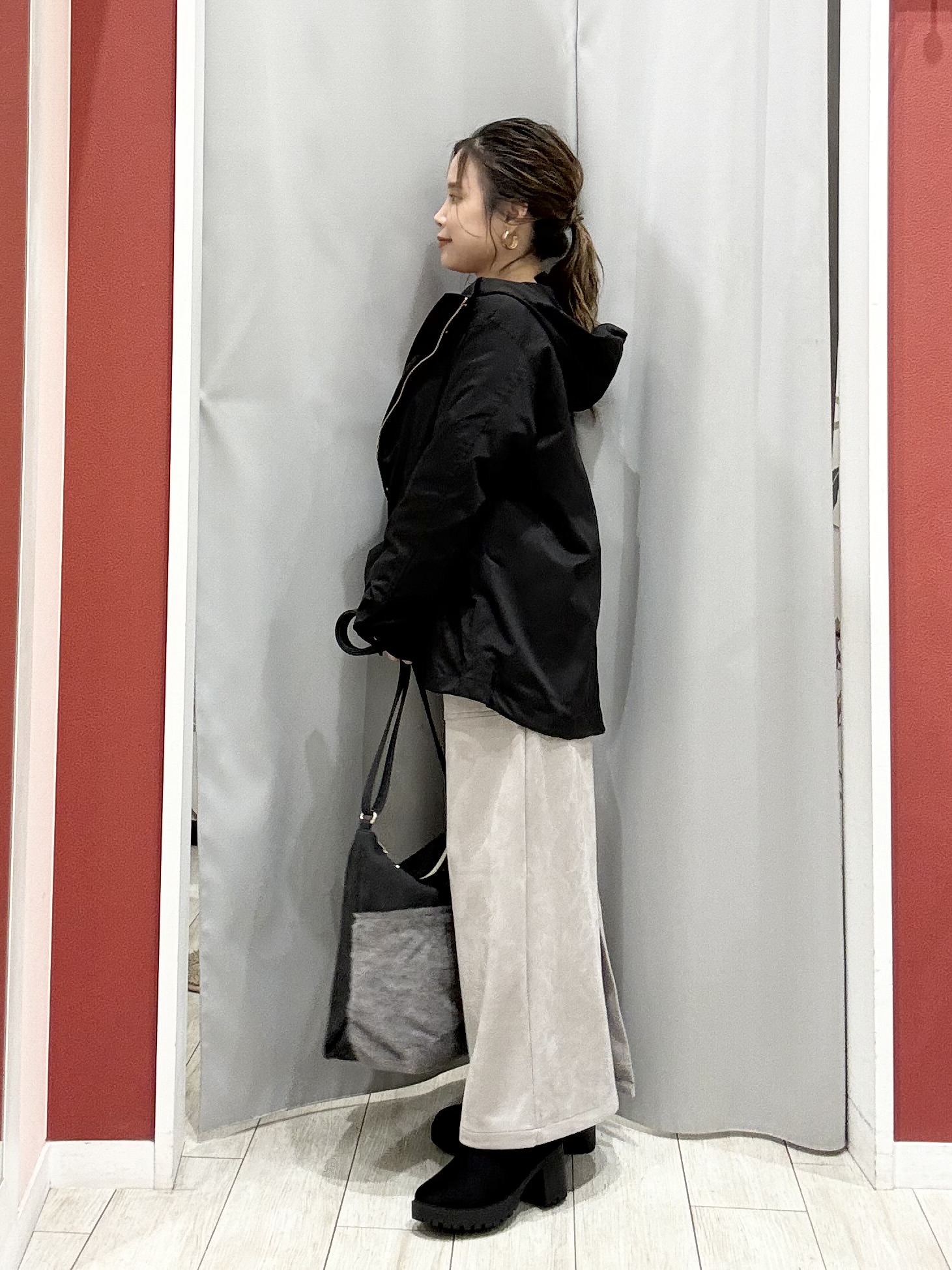 shioさんの「SHOO･LA･RUE｜【洗濯機可/撥水/マルチWAY】ファーライナー付き 毎日欲張りマンパ」を使ったコーディネート