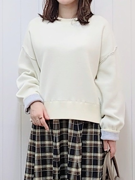 itoさんの「Dessin｜【店頭人気/洗える/秋羽織り】ノーカラースエードライクブルゾン」を使ったコーディネート