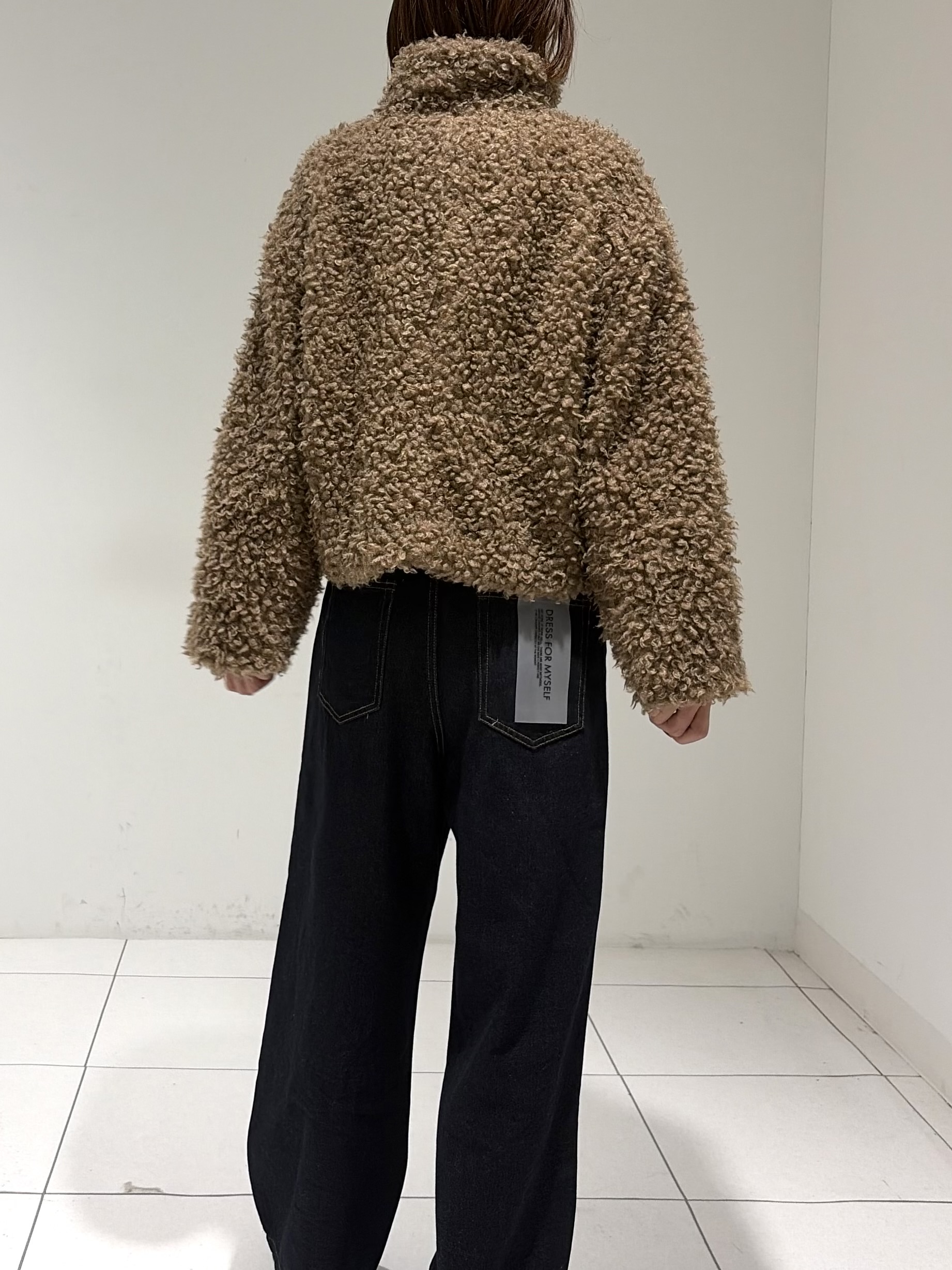 shioriさんの「INDIVI｜プードルファーブルゾン」を使ったコーディネート