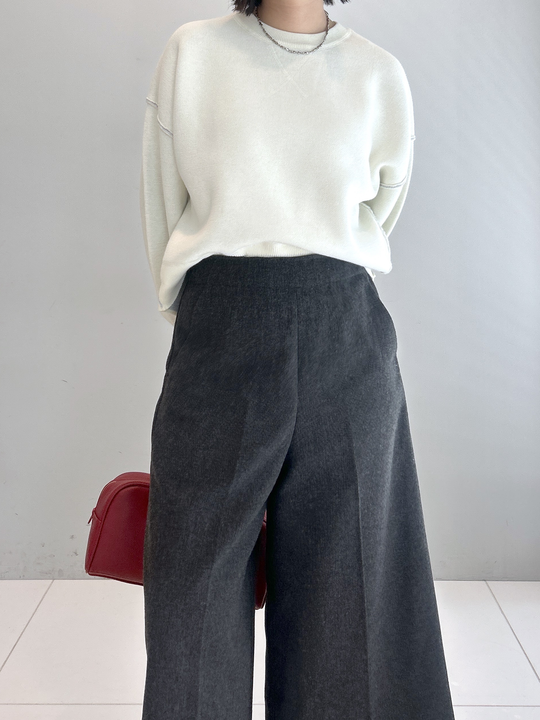 Hirokaさんの「Dessin｜【2WAY/洗濯機OK/XS-L】配色リバーシブル コットンジャカード クルーネックニット」を使ったコーディネート