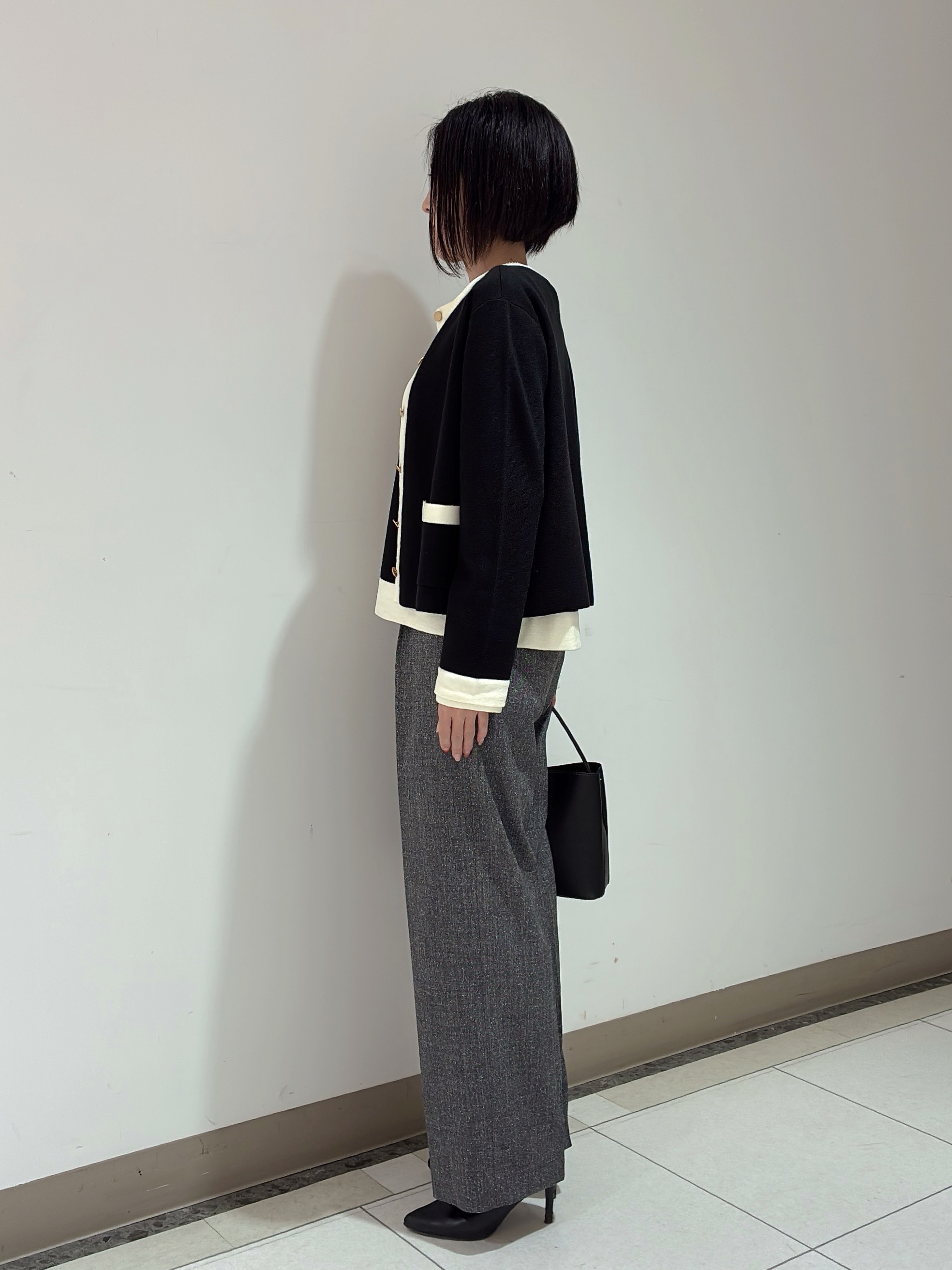 環さんの「UNTITLED｜【アンサンブル可/ジャケットライク】モールラインカーディガン」を使ったコーディネート