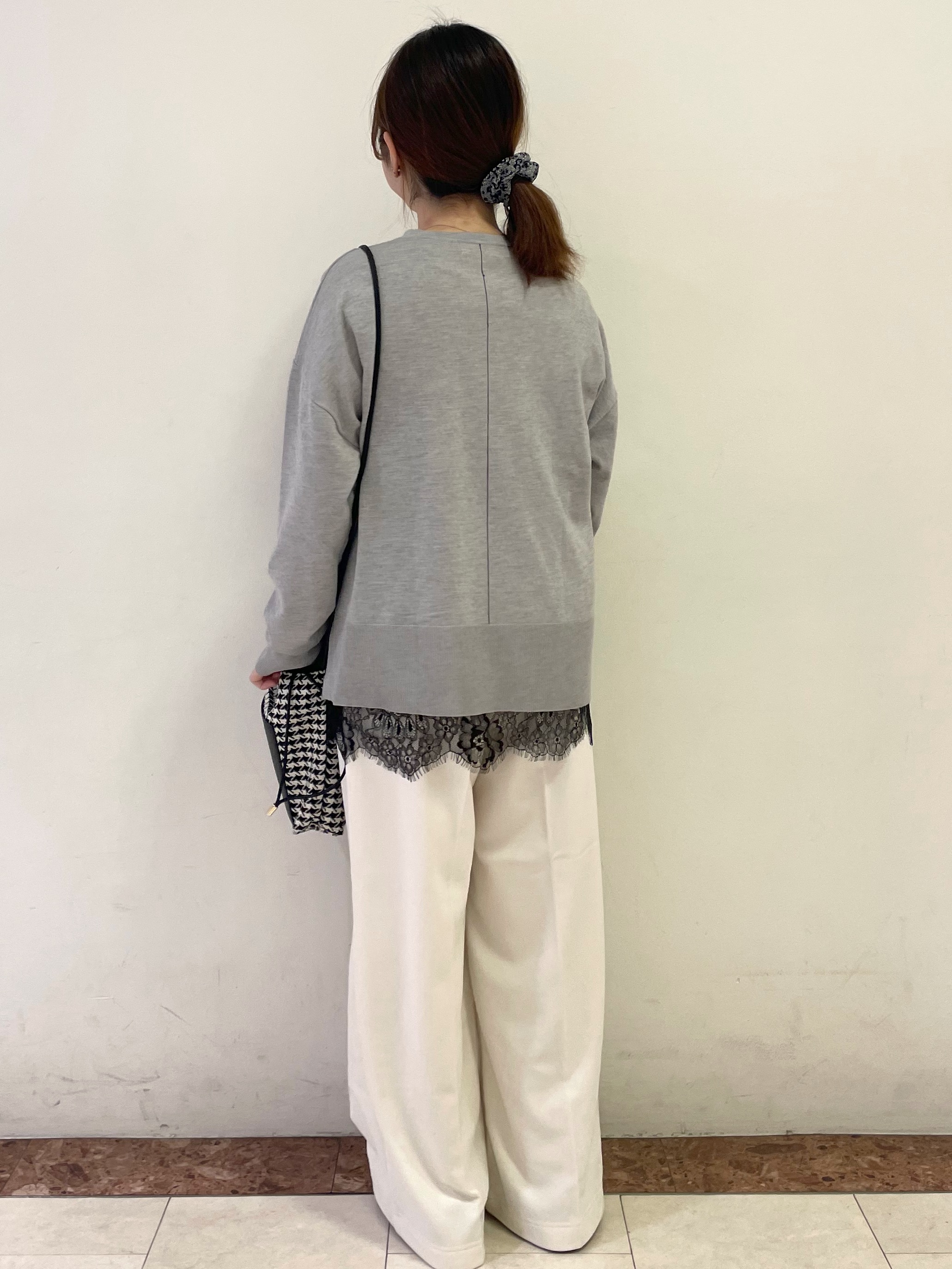 Rikoさんの「OPAQUE.CLIP｜リラクシークルーニット【洗濯機OK】」を使ったコーディネート