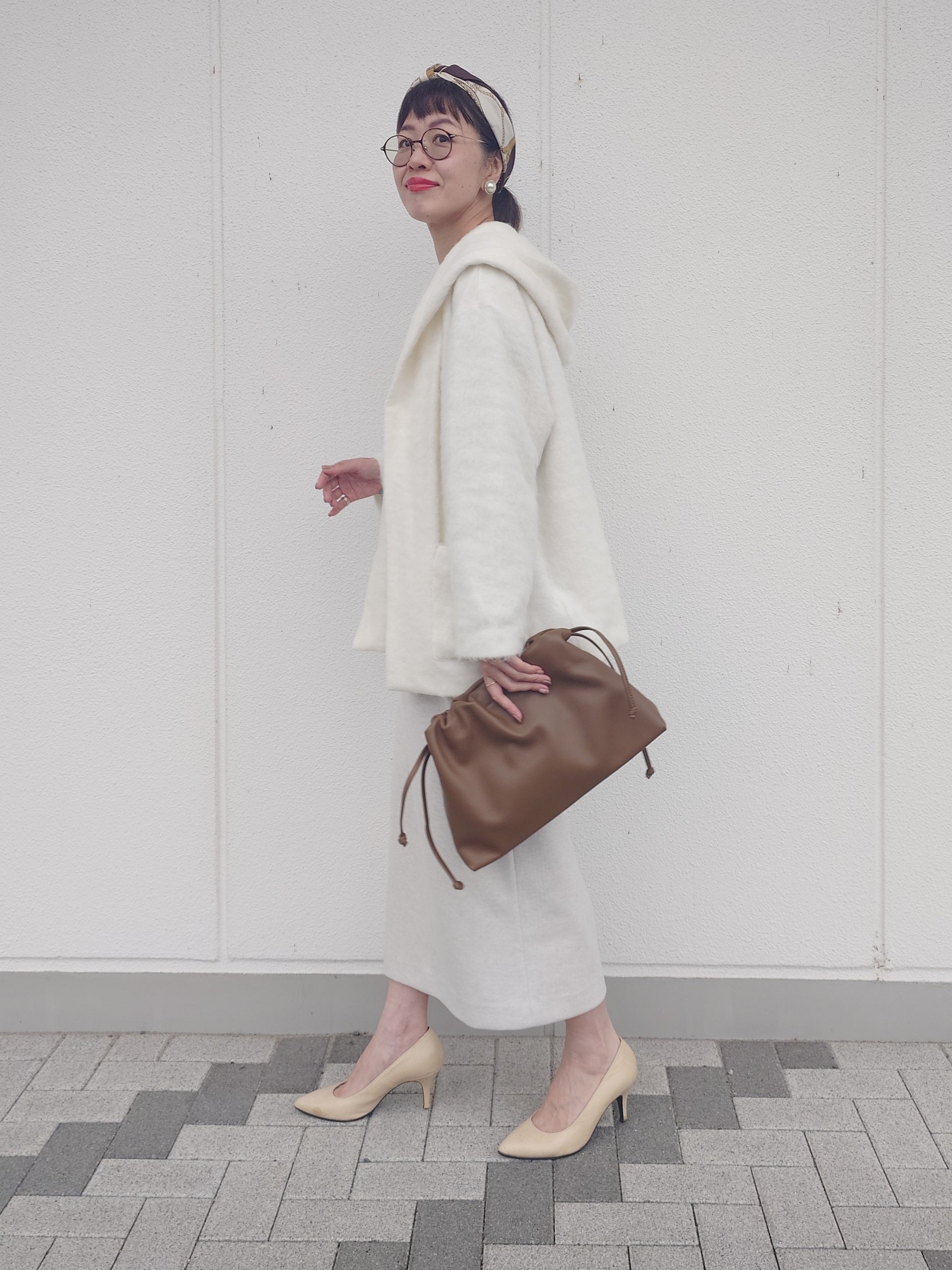 MUTSUKOさんの「UNTITLED｜【軽アウター/秋羽織り】シャギーフーディ―カーディガン」を使ったコーディネート