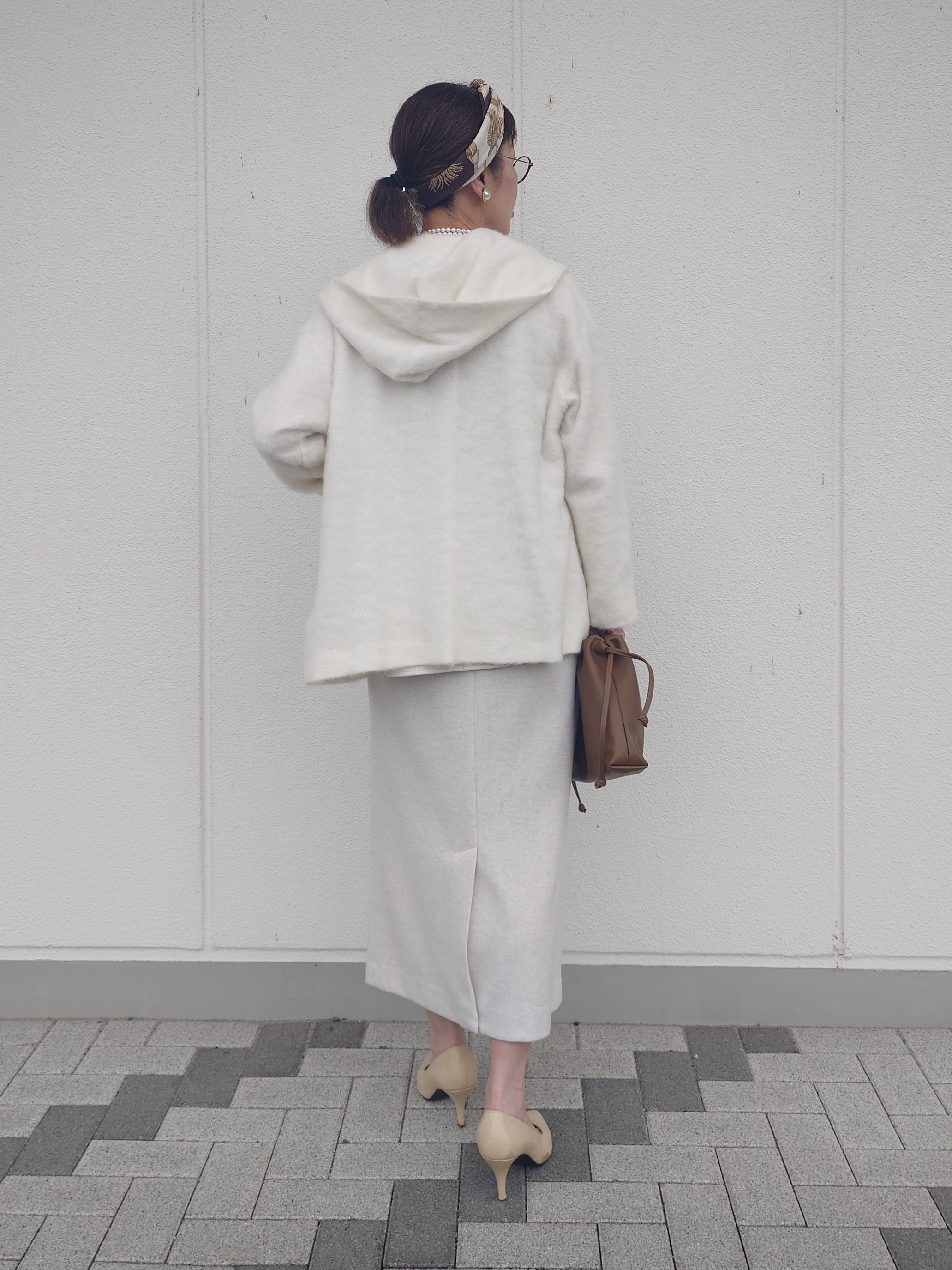 MUTSUKOさんの「UNTITLED｜【軽アウター/秋羽織り】シャギーフーディ―カーディガン」を使ったコーディネート