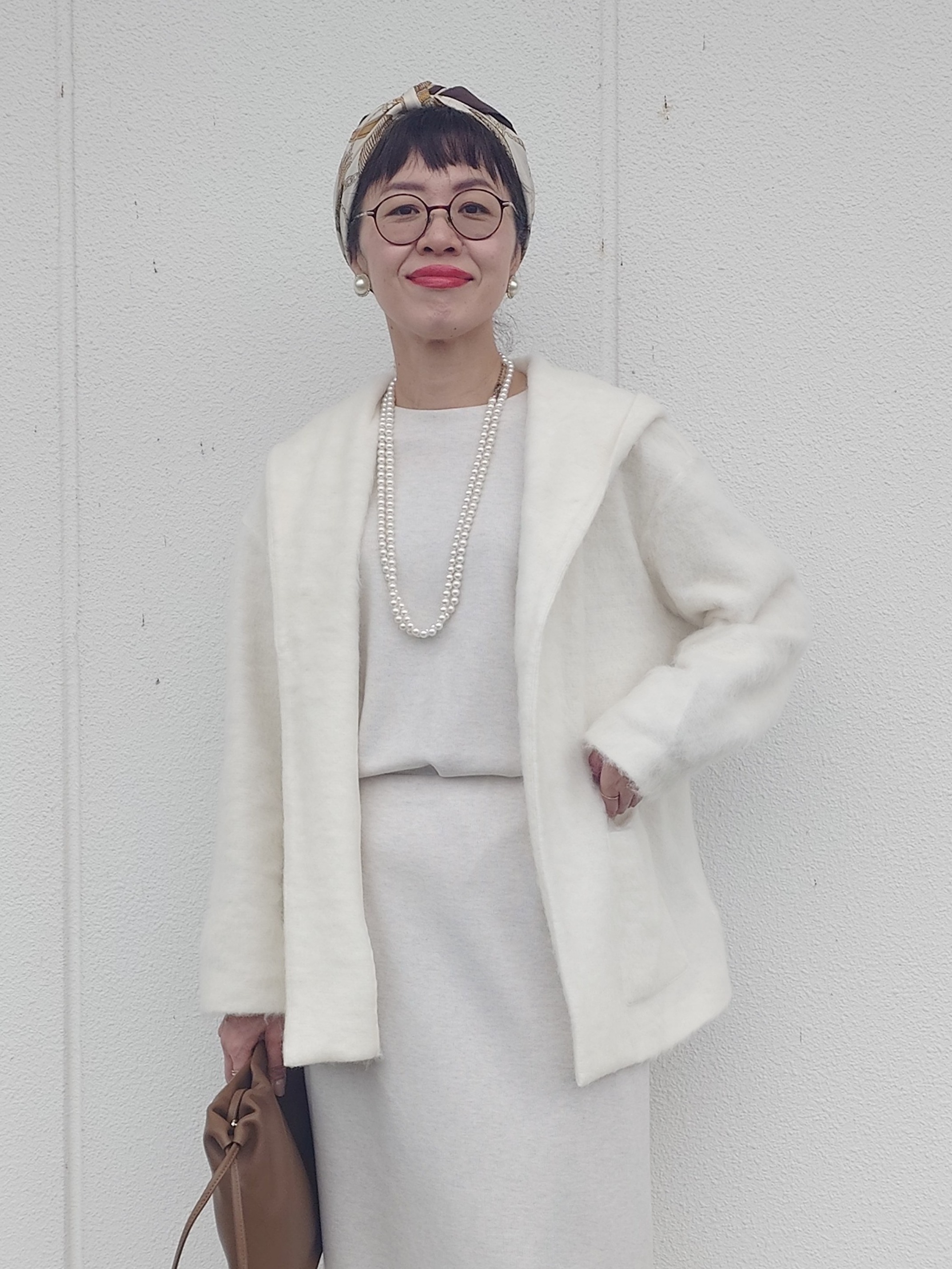 MUTSUKOさんの「UNTITLED｜【軽アウター/秋羽織り】シャギーフーディ―カーディガン」を使ったコーディネート