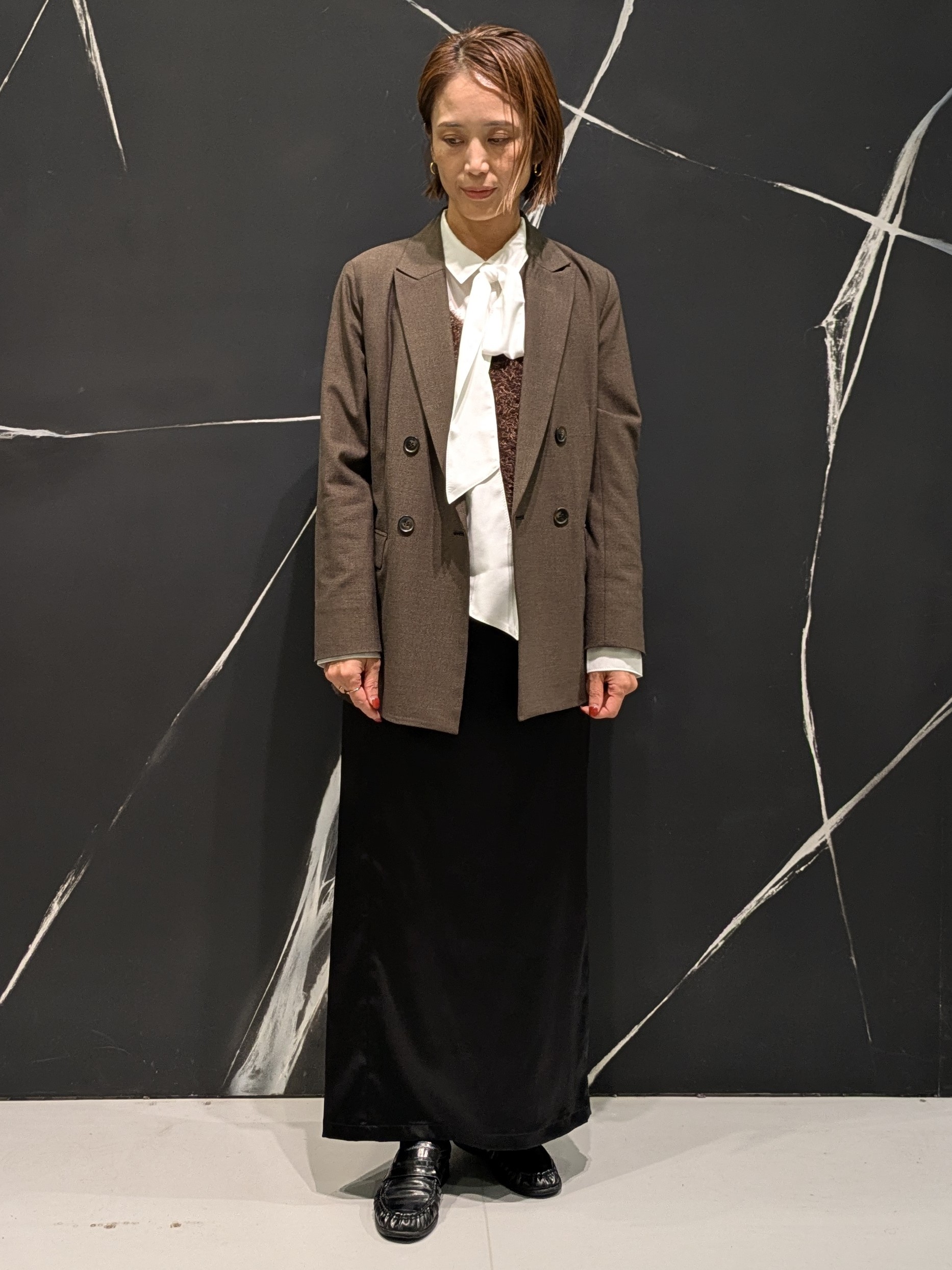 MIKIさんの「COUP DE CHANCE｜【洗濯機OK／ストレッチ◎】秋はじめのダブルジャケット」を使ったコーディネート