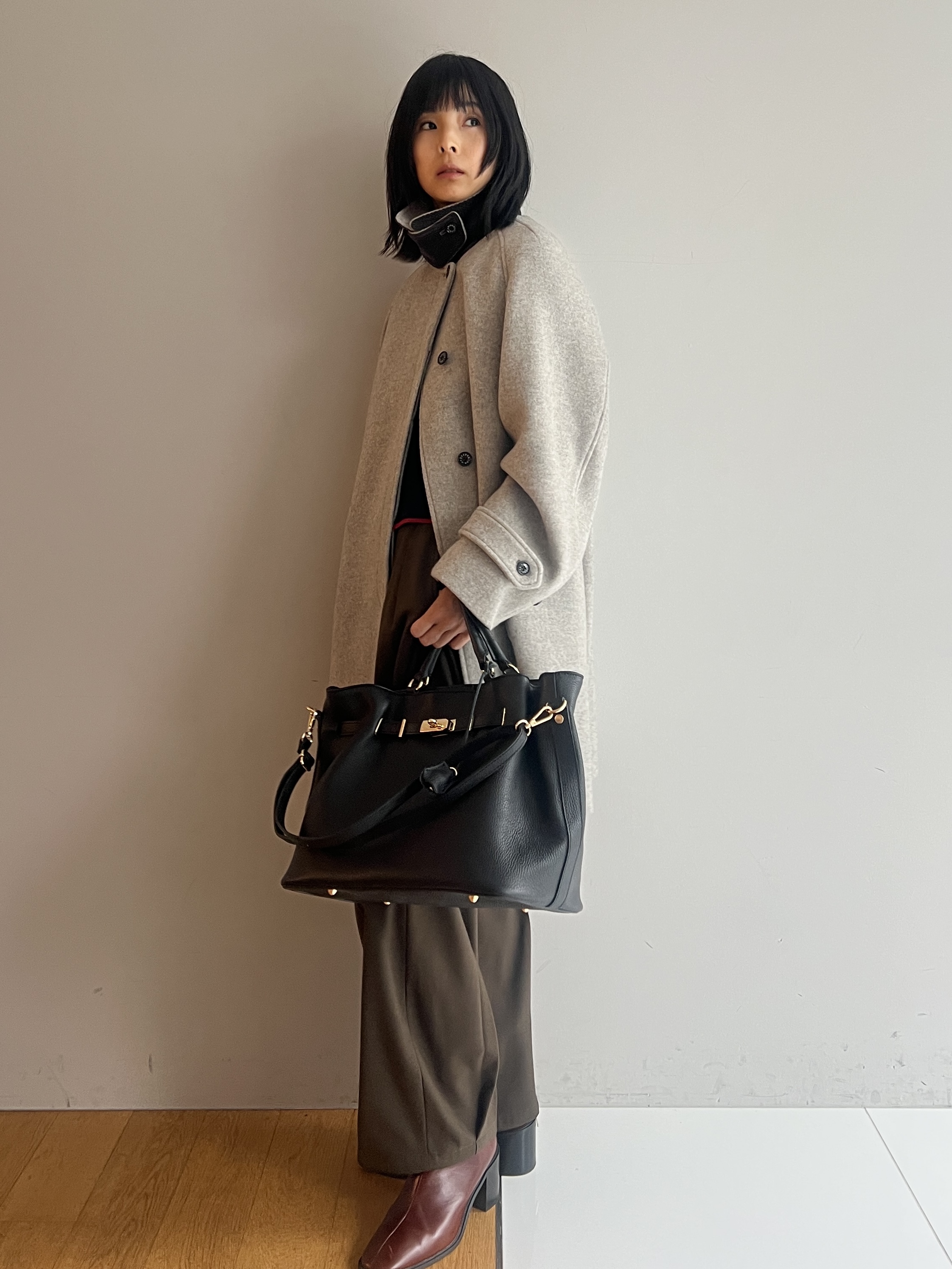 misaさんの「DRESSTERIOR｜◆MILOS（ミロス）金具付きトートバッグ」を使ったコーディネート