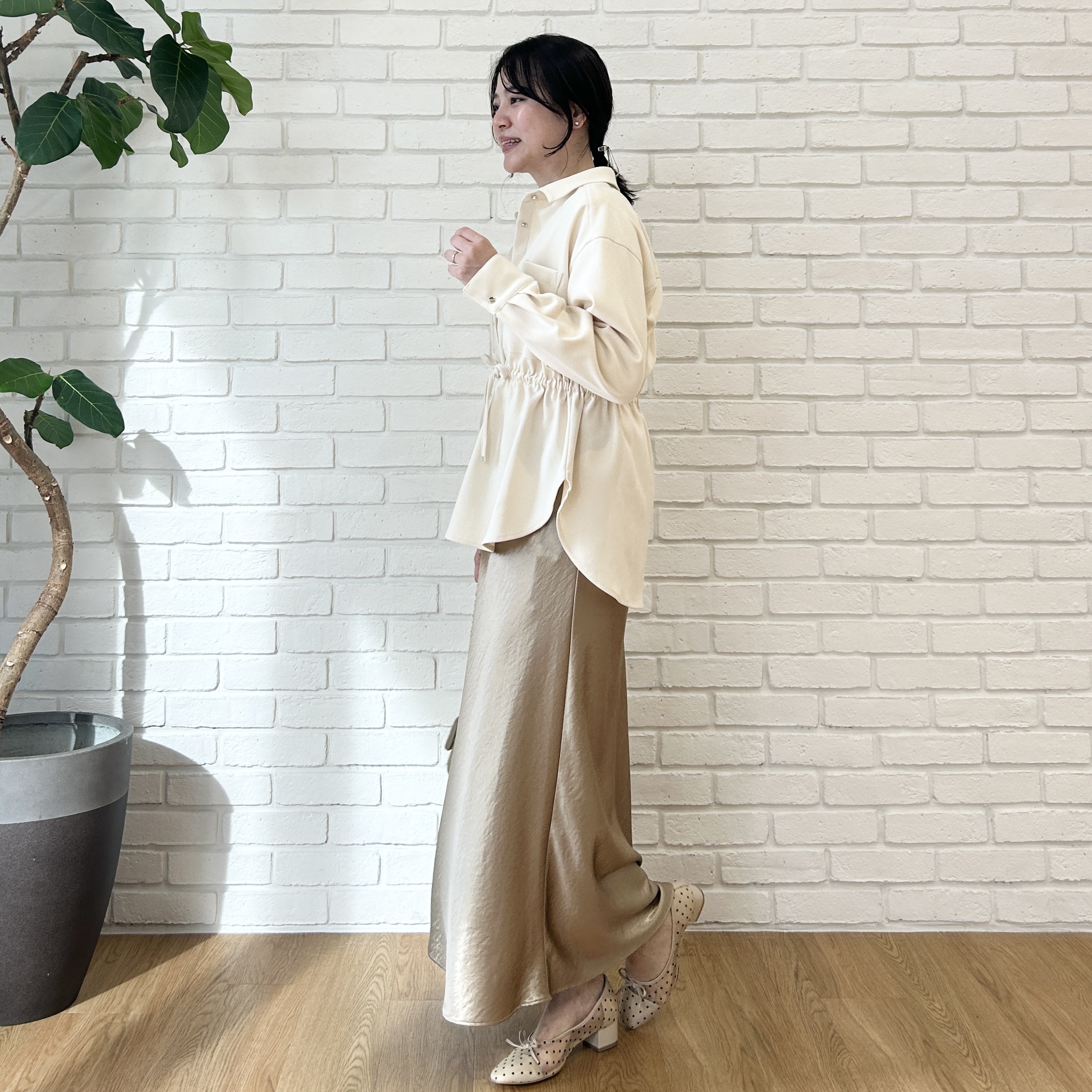 shinoさんの「Couture brooch｜【一枚着でも、羽織ってもOK】起毛ツイルCPOシャツジャケット」を使ったコーディネート