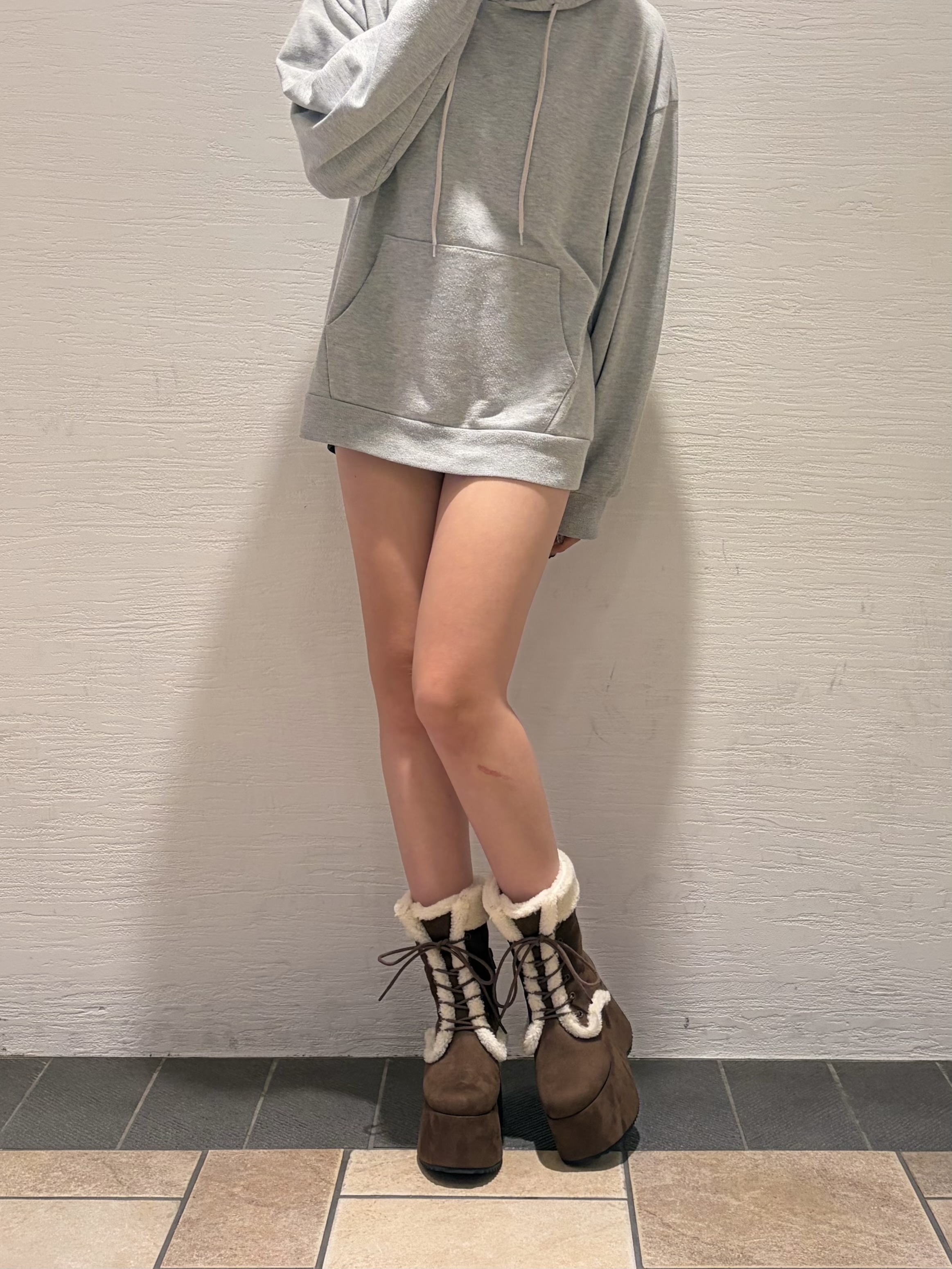SACHAさんの「ESPERANZA｜2WAY厚底ボアレースアップブーツ」を使ったコーディネート