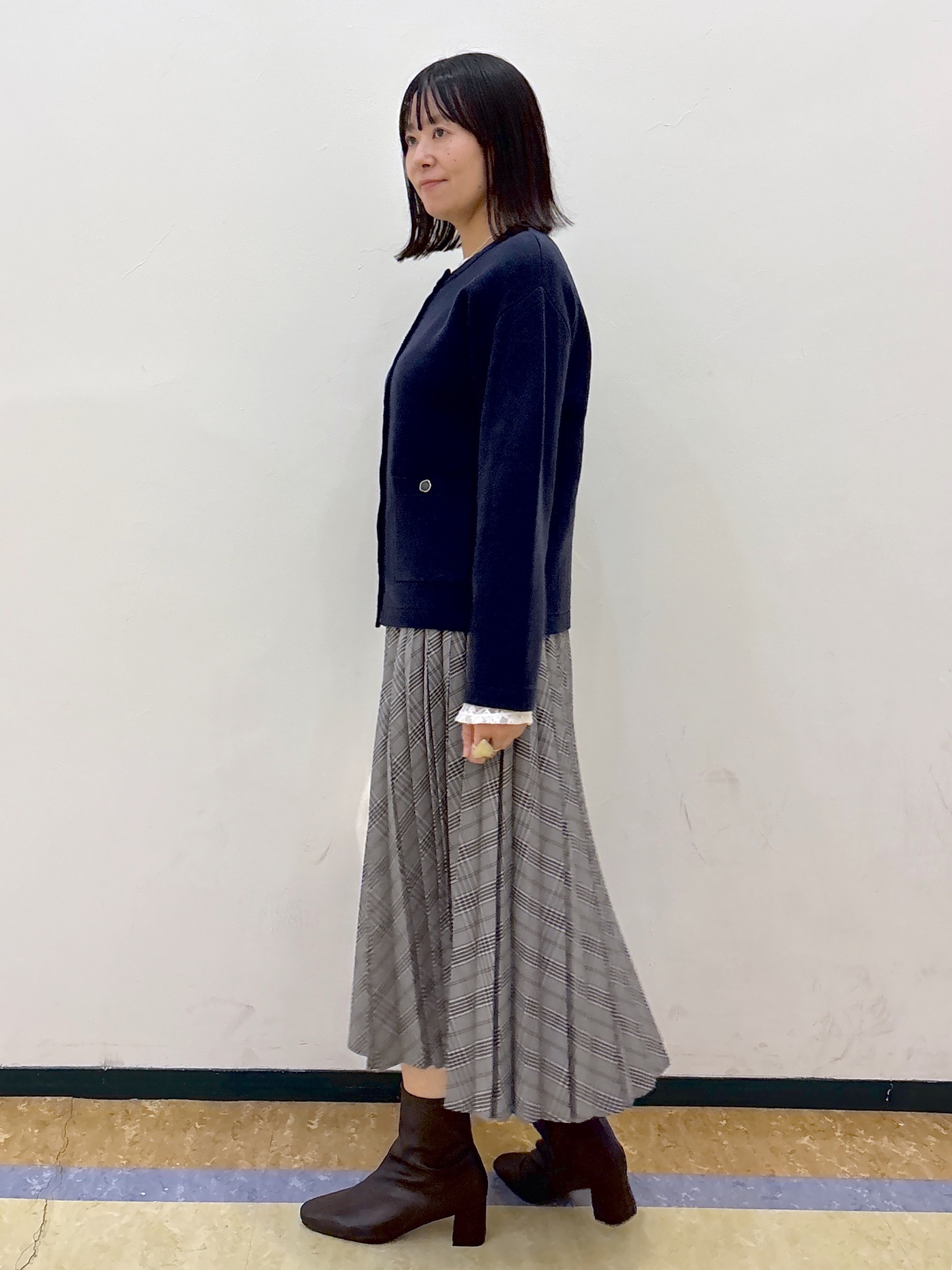 akariさんの「index｜【セットアップ可】ノーカラーミドルコーディガン《洗濯機OK》」を使ったコーディネート