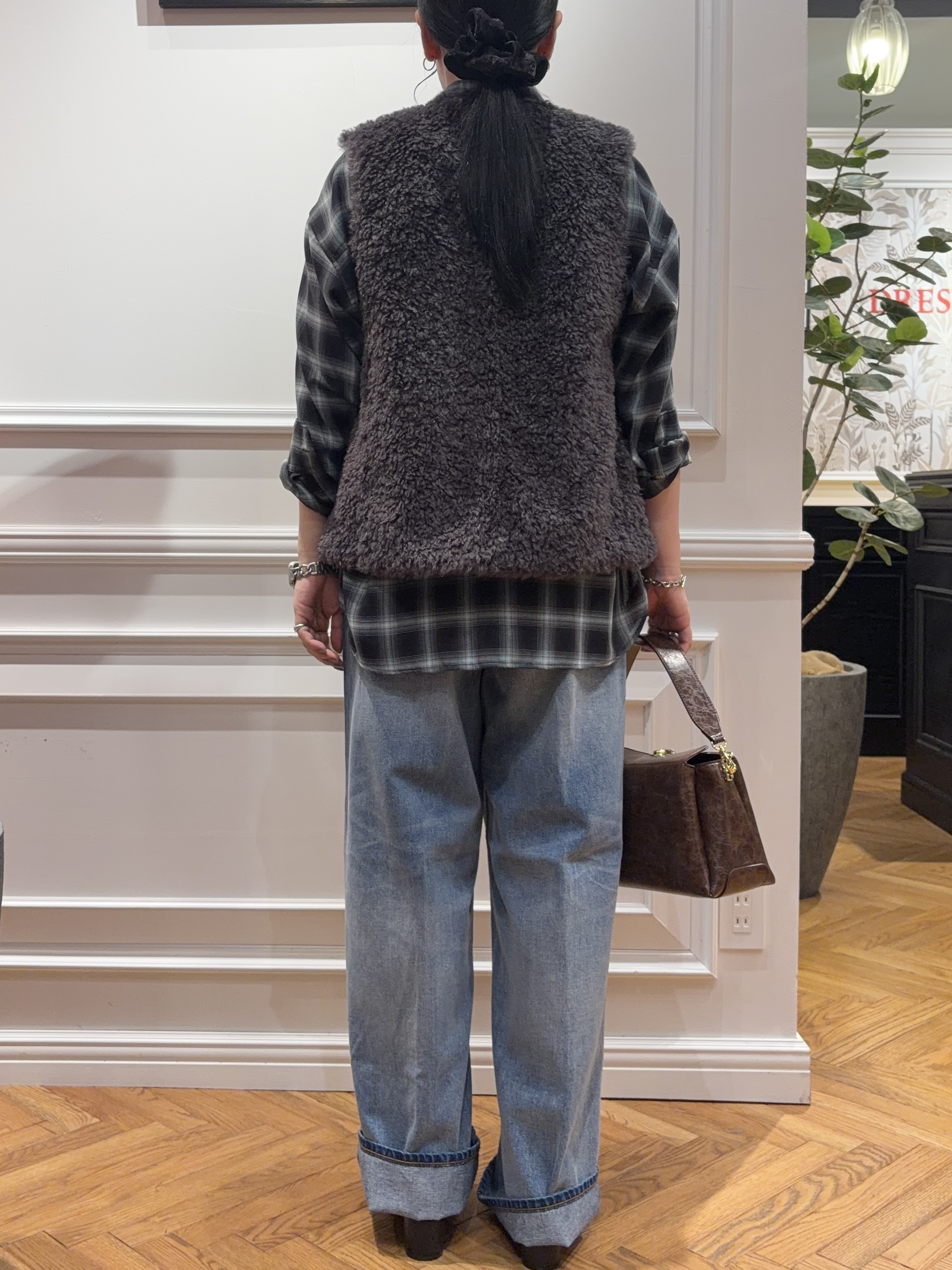 SAKAIさんの「DRESSTERIOR｜【ウォッシャブル】ビエラオンブレチェックシャツ」を使ったコーディネート