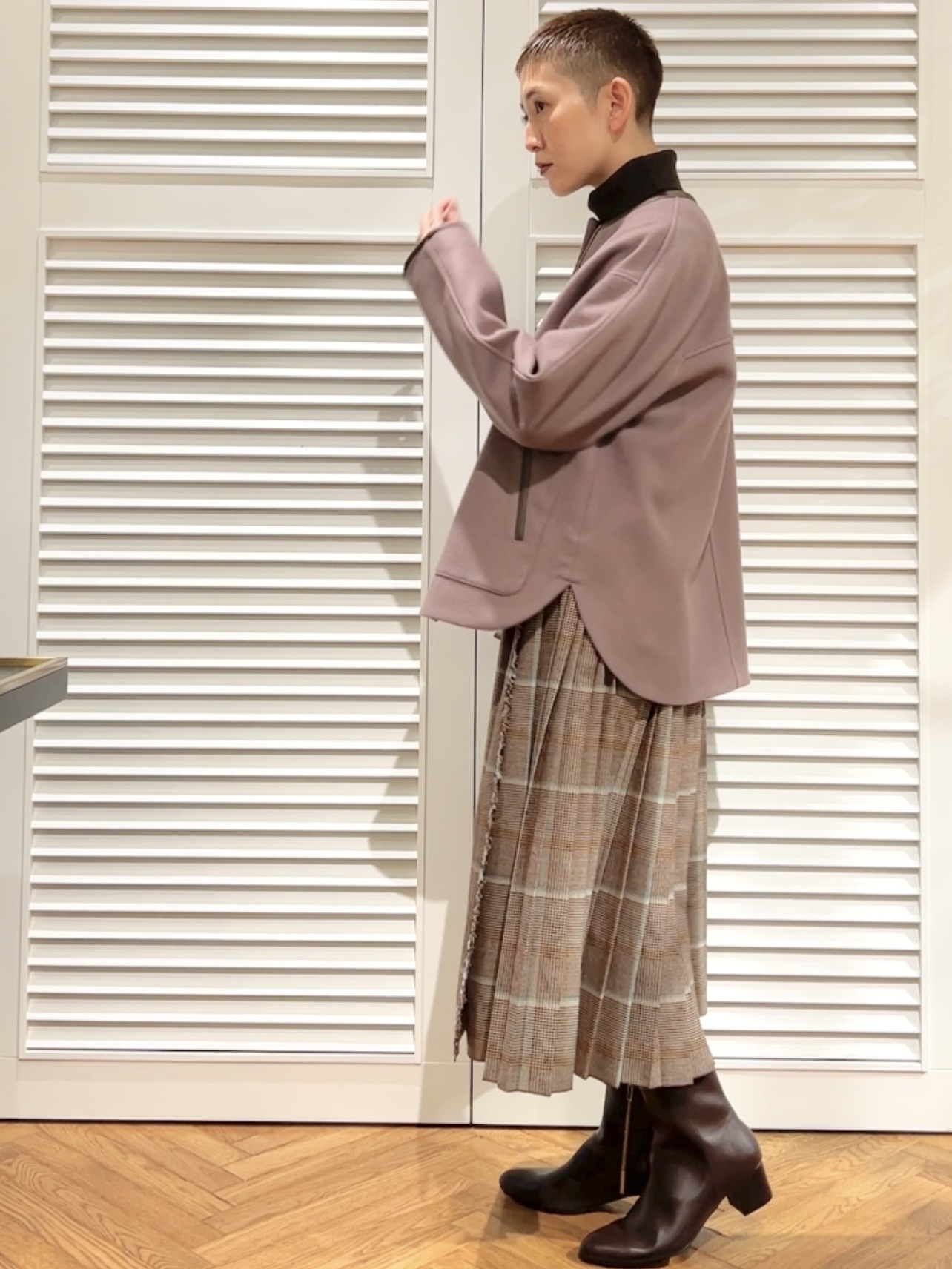 OCHIAIさんの「DRESSTERIOR｜Super140's レザー調パイピングジャケット」を使ったコーディネート