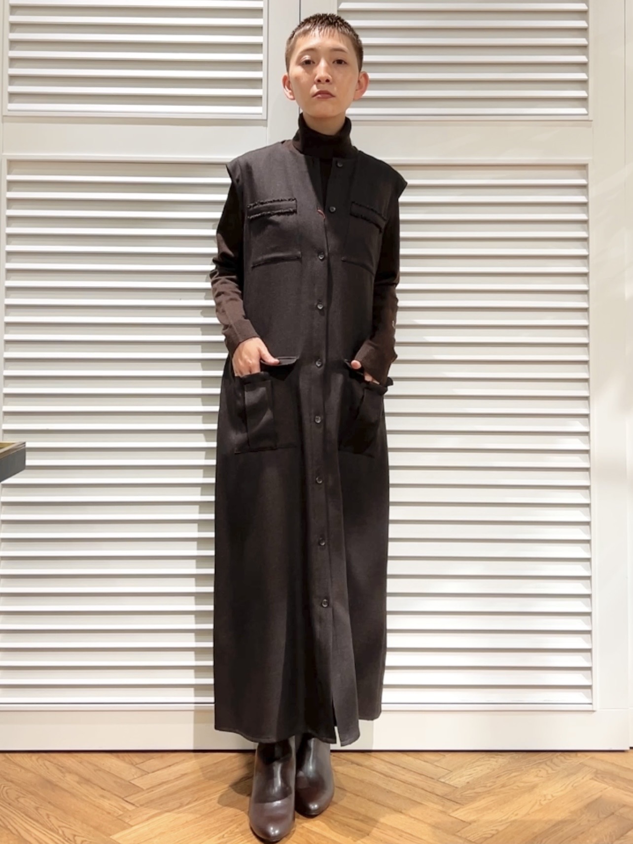 OCHIAIさんの「DRESSTERIOR｜【ウォッシャブル】ツイードライクワンピース」を使ったコーディネート