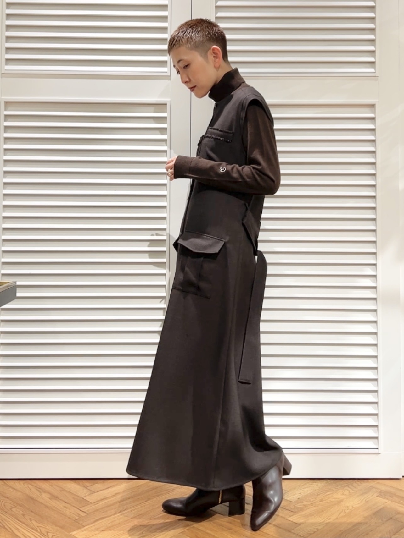 OCHIAIさんの「DRESSTERIOR｜【ウォッシャブル】ツイードライクワンピース」を使ったコーディネート