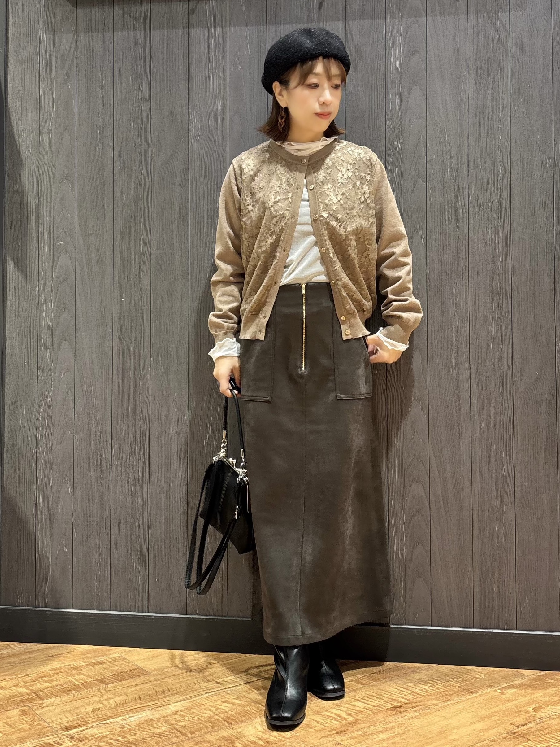 meiさんの「SHOO･LA･RUE｜【洗濯機可/S-LL】周りと差がつく レースデザインカーディガン」を使ったコーディネート