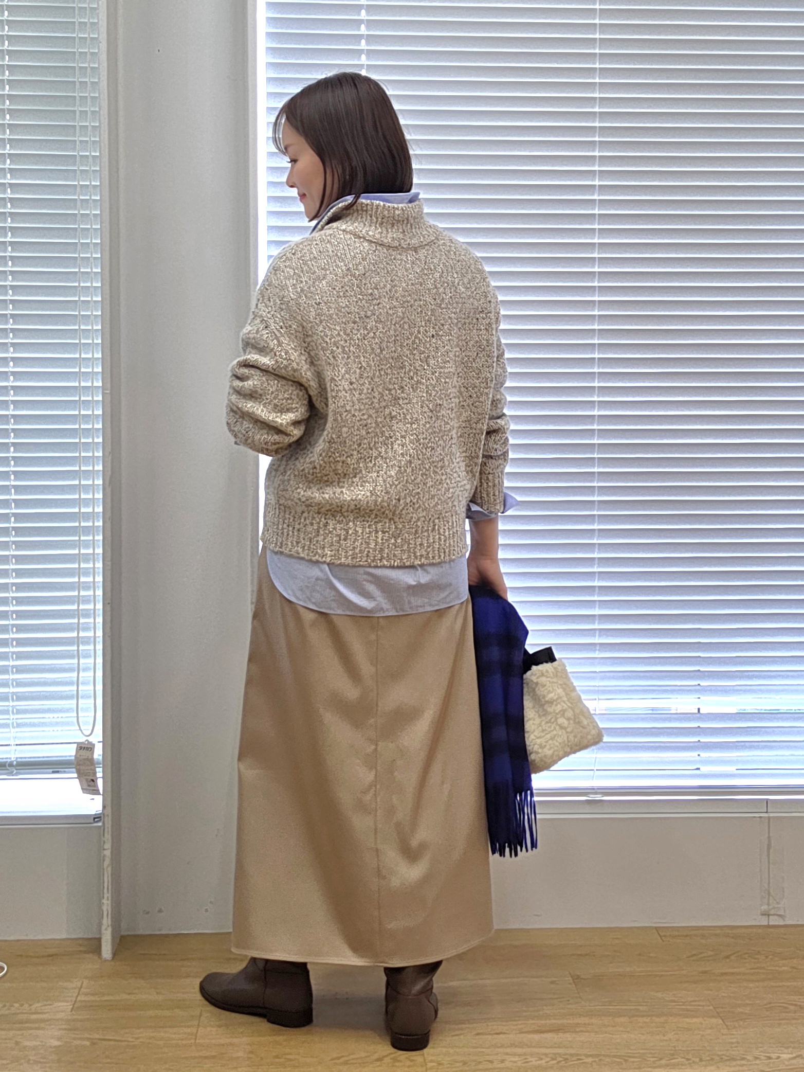 naokoさんの「UNTITLED｜前後2WAYミックスツィードニット」を使ったコーディネート