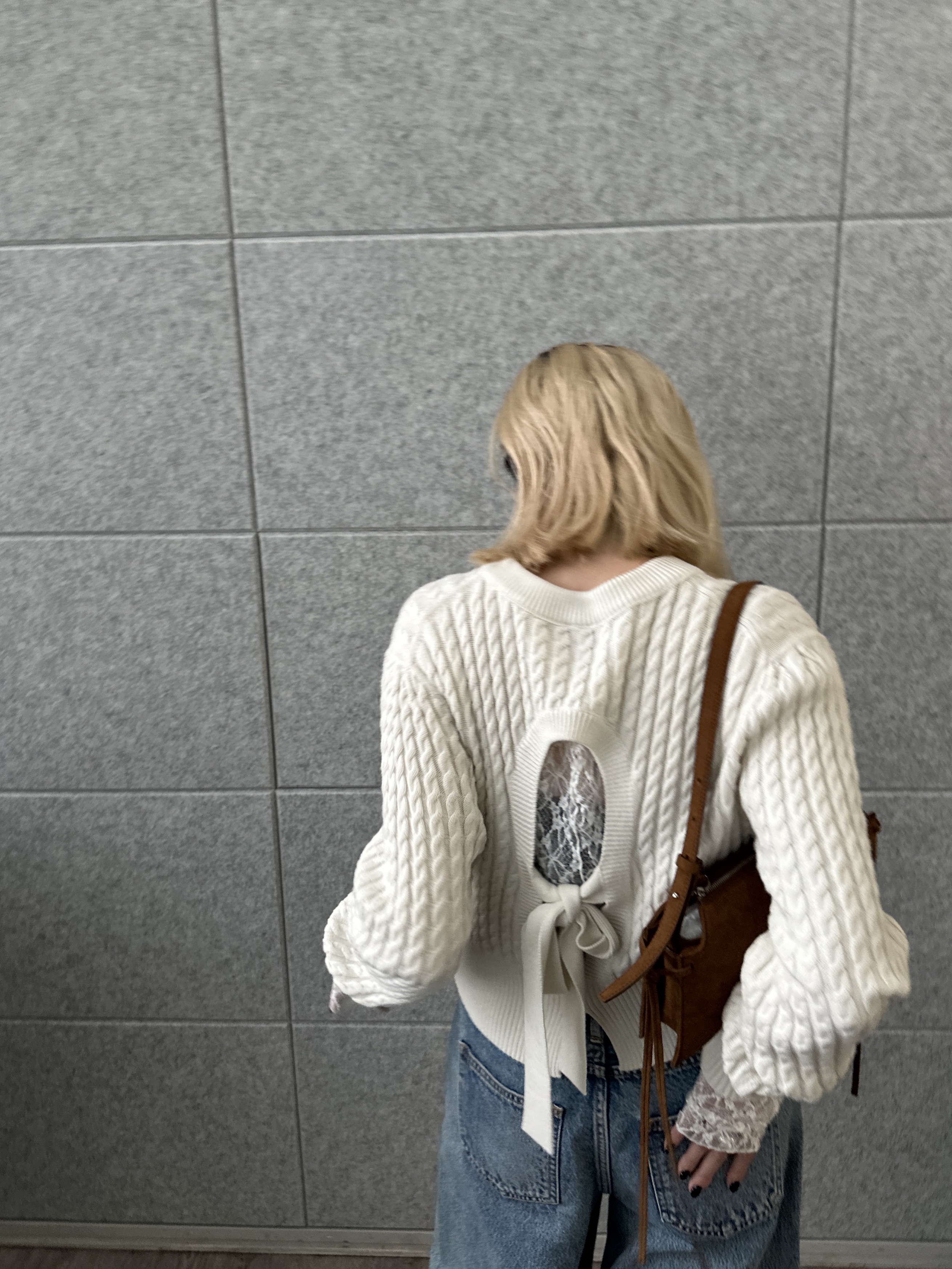 Buyer sakkoさんの「CODE A｜cable open back knit」を使ったコーディネート