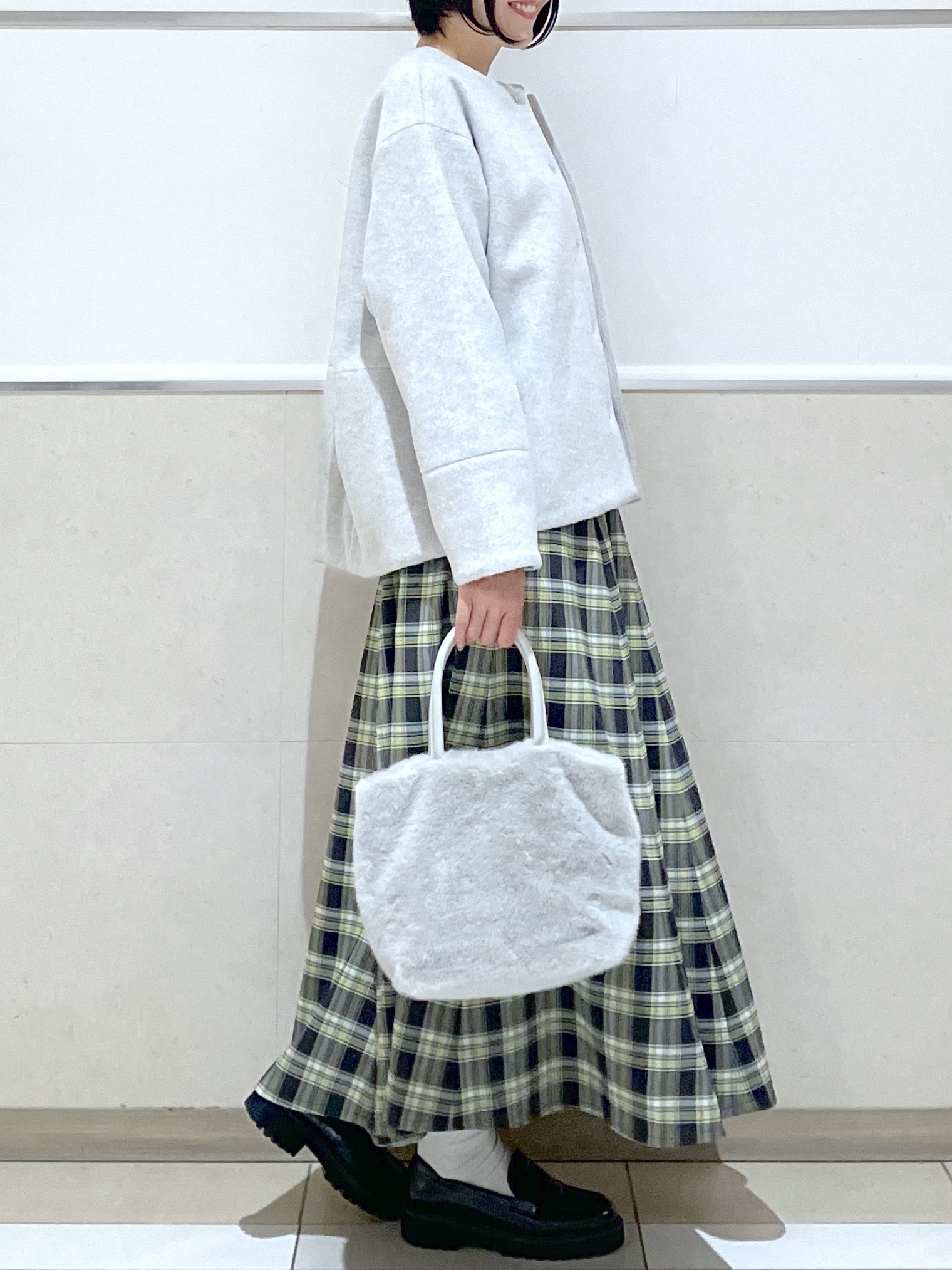 eriko さんの「Dessin｜【洗濯機OK/サスティナブル/6色展開】編地切替ラグラン ニットプルオーバー」を使ったコーディネート