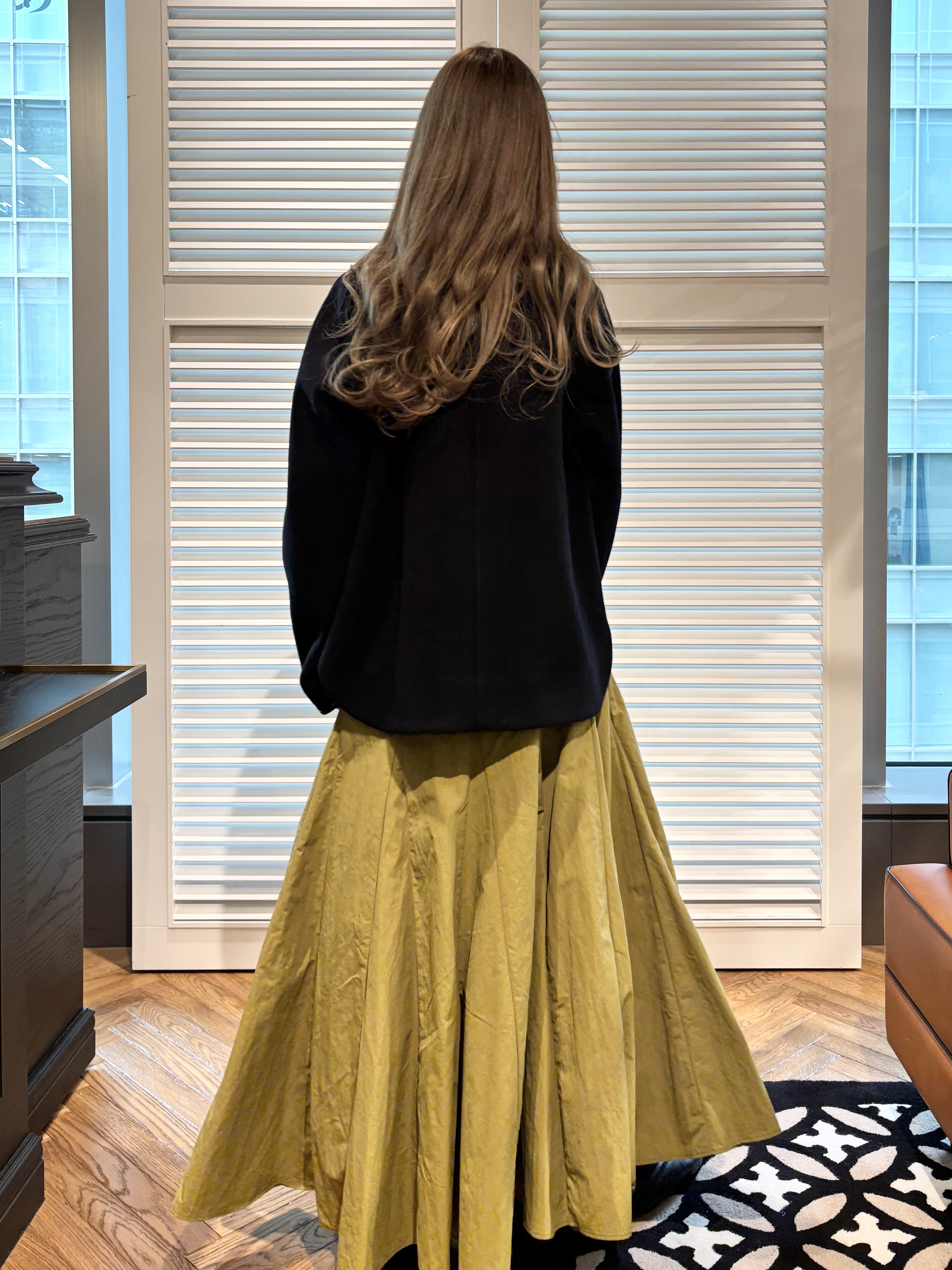 清水夏姫さんの「DRESSTERIOR｜Super140's レザー調パイピングジャケット」を使ったコーディネート