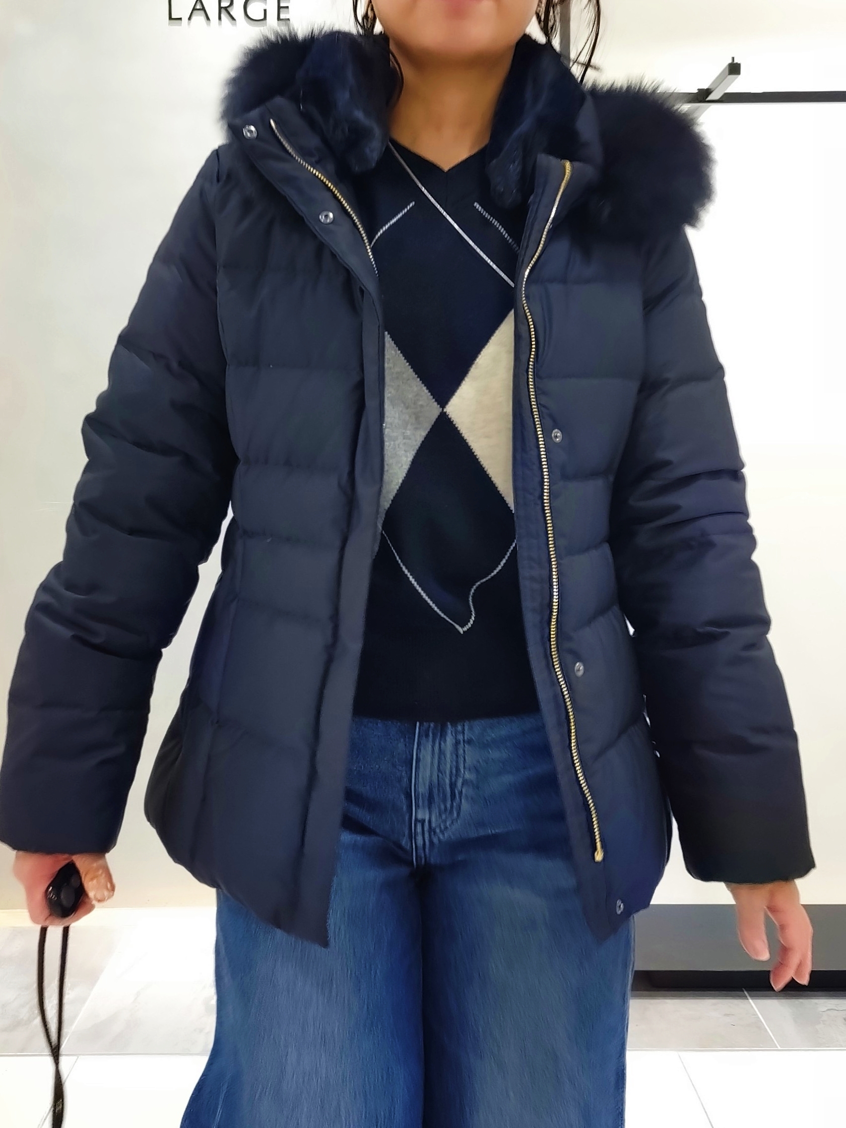 TOMOMIさんの「INDIVI｜【新作登場！】美脚ワイドデニム」を使ったコーディネート