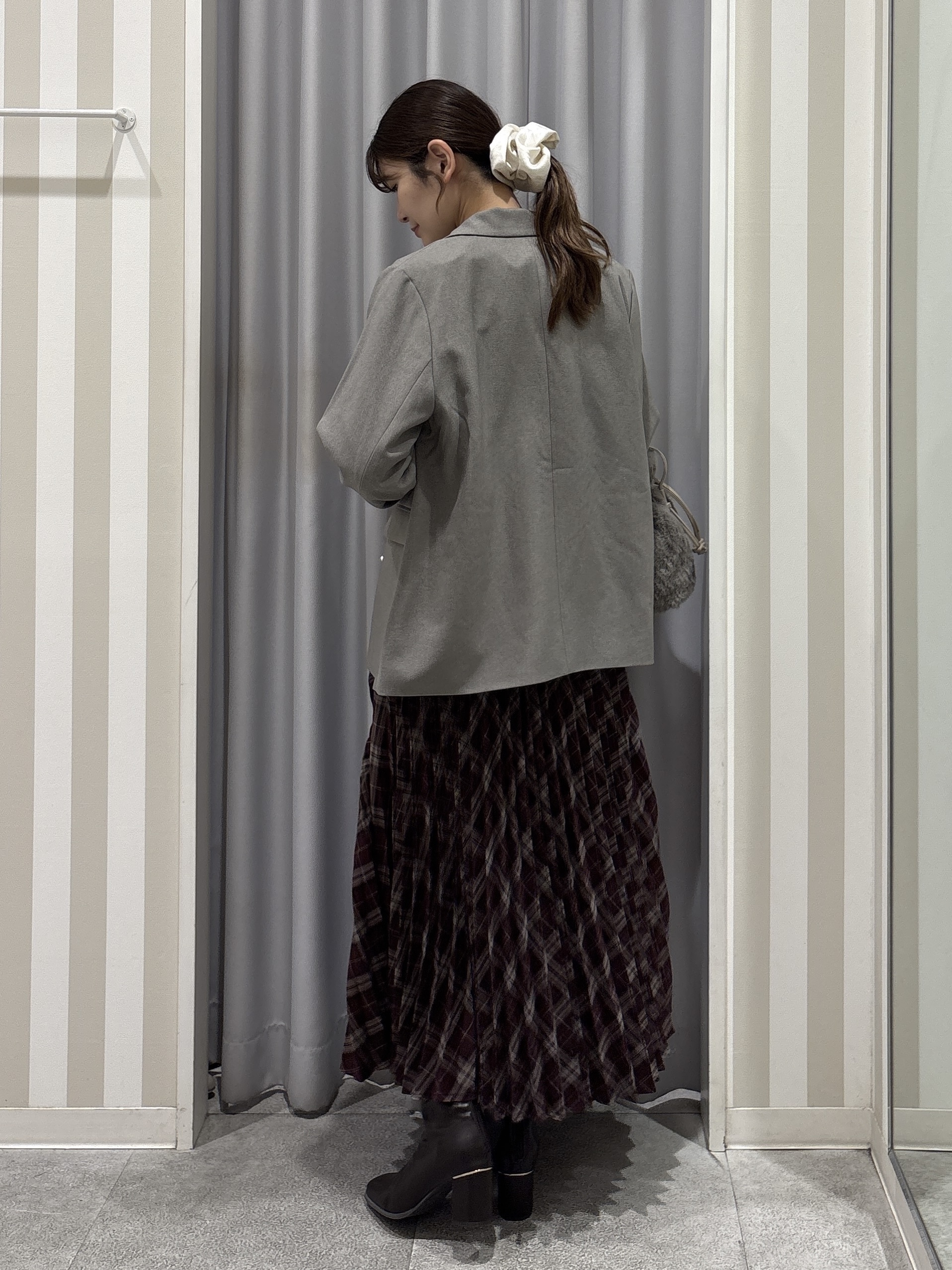 Rikaさんの「SHOO･LA･RUE｜【セットアップ可/洗濯後しわになりにくい】ウールフィール ダブルジャケット」を使ったコーディネート