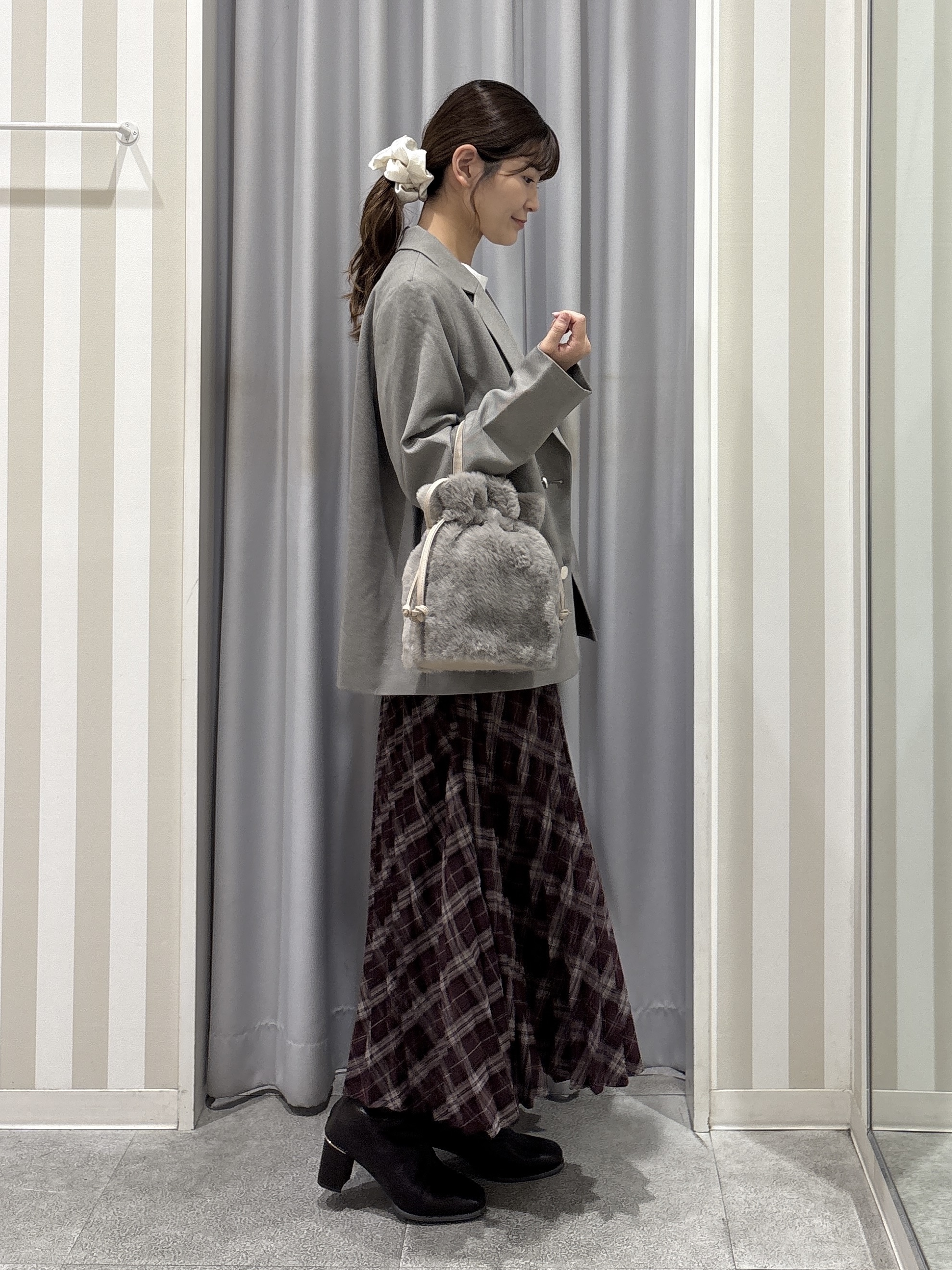 Rikaさんの「SHOO･LA･RUE｜【セットアップ可/洗濯後しわになりにくい】ウールフィール ダブルジャケット」を使ったコーディネート