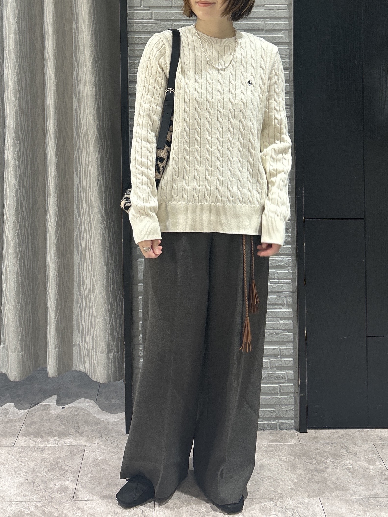 ga_riさんの「THE SHOP TK｜POLO BCS/ケーブルニット」を使ったコーディネート