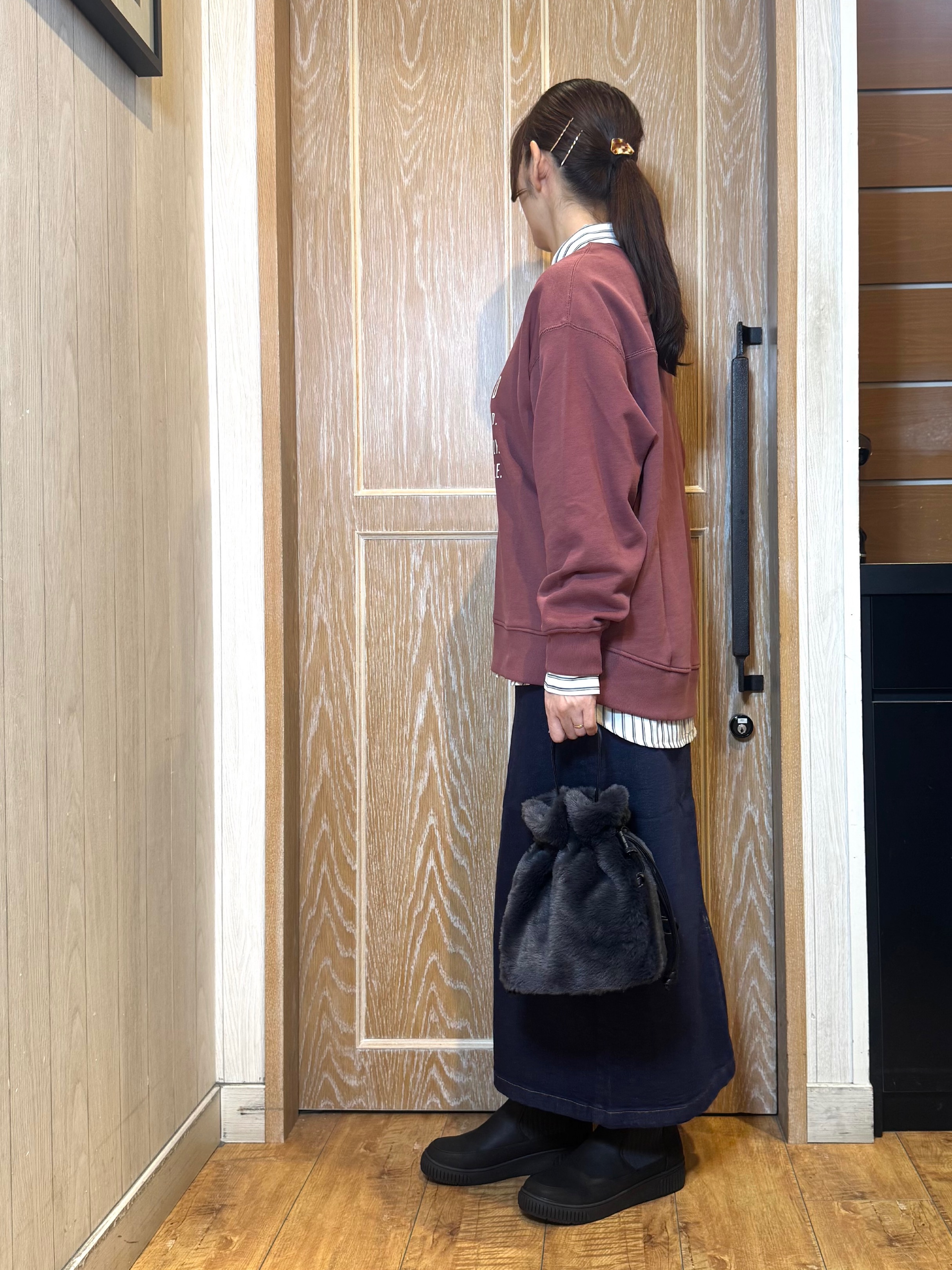 KAORIさんの「SHOO･LA･RUE｜【体型カバー/洗濯機可】ゆるシルエットスウェット」を使ったコーディネート