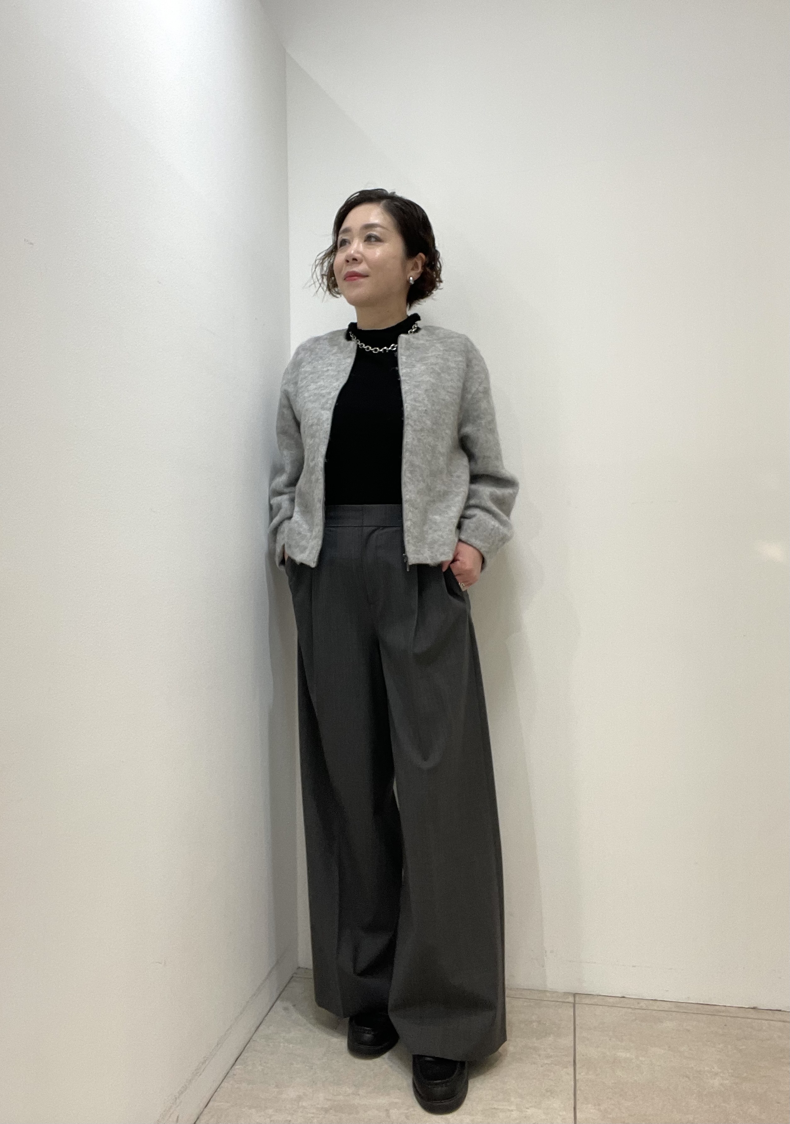 Wachiさんの「UNTITLED｜【軽アウター/秋羽織り】シャギージップカーデ」を使ったコーディネート