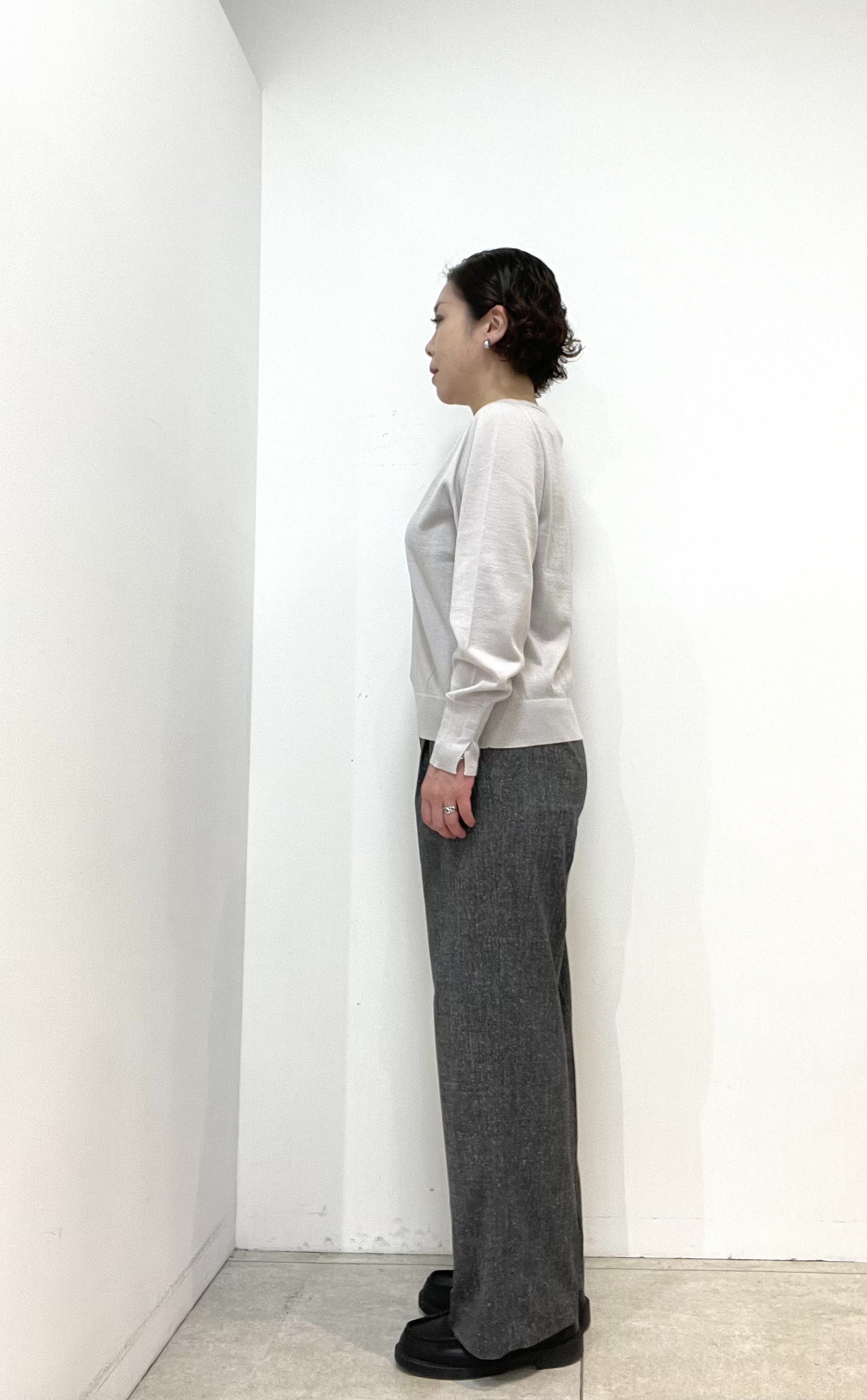 Wachiさんの「UNTITLED｜【アンサンブル可/秋羽織り/通勤】シルクウールカシミヤカーディガン」を使ったコーディネート