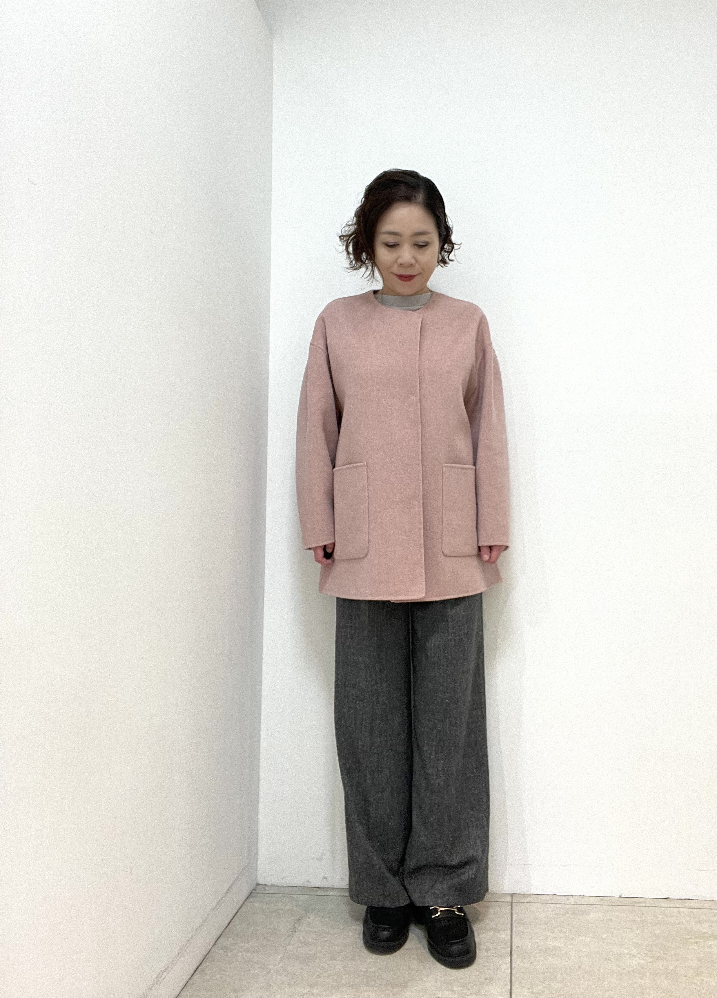 Wachiさんの「UNTITLED｜【マフラー付き/ゆったり】リバーコート」を使ったコーディネート