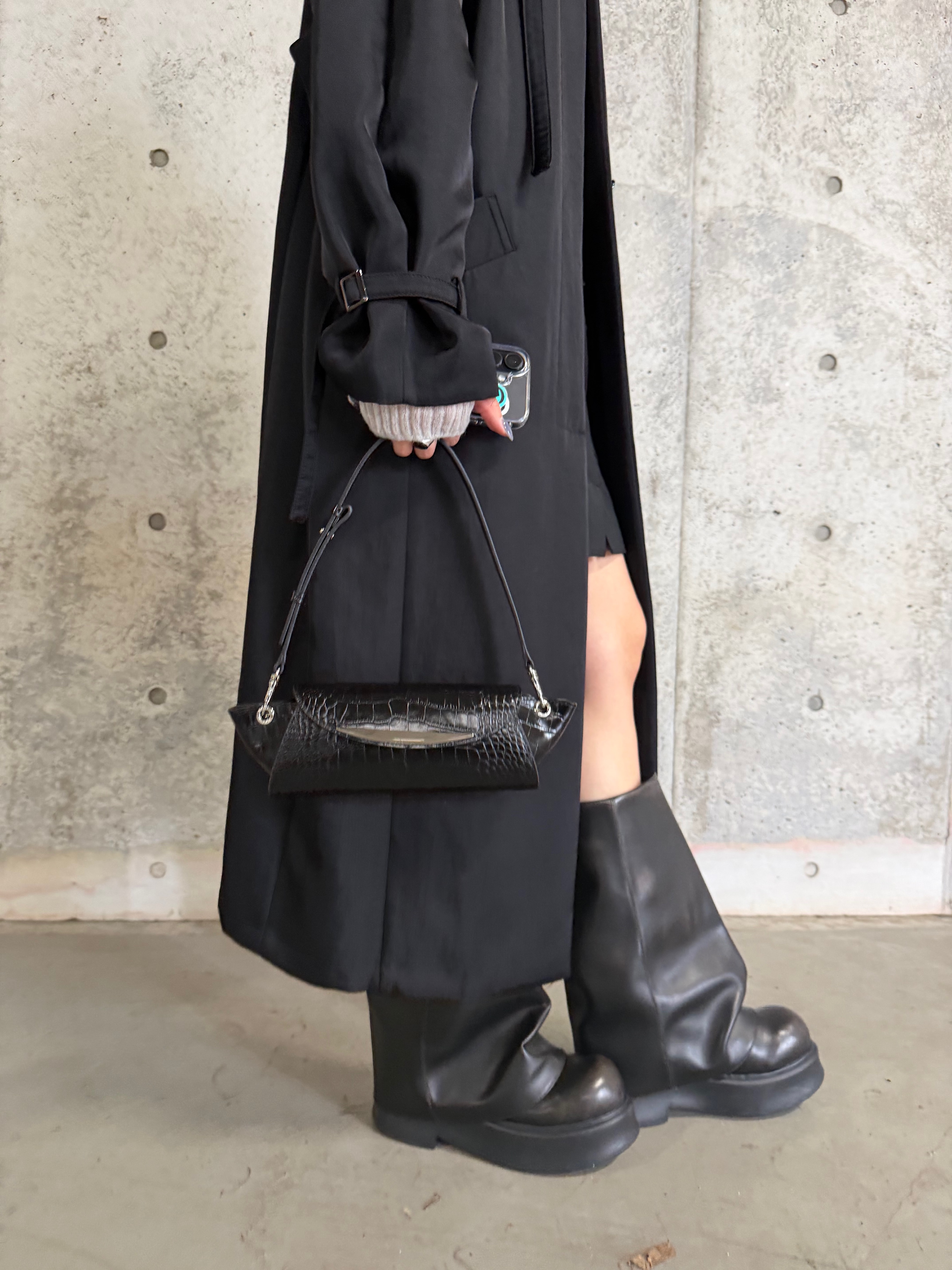 kanamiさんの「CODE A｜sheer mohair rib cardigan」を使ったコーディネート