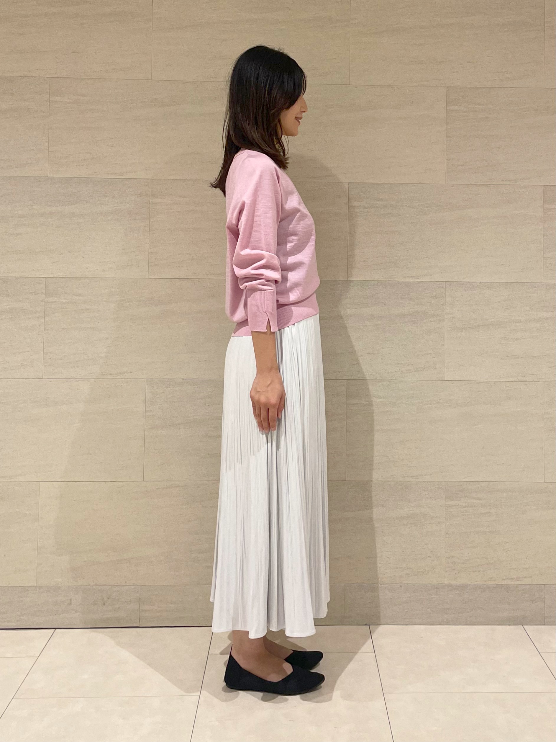 A.Nさんの「UNTITLED｜【アンサンブル可能/オンオフ使える】シルクウールカシミヤプルオーバー」を使ったコーディネート