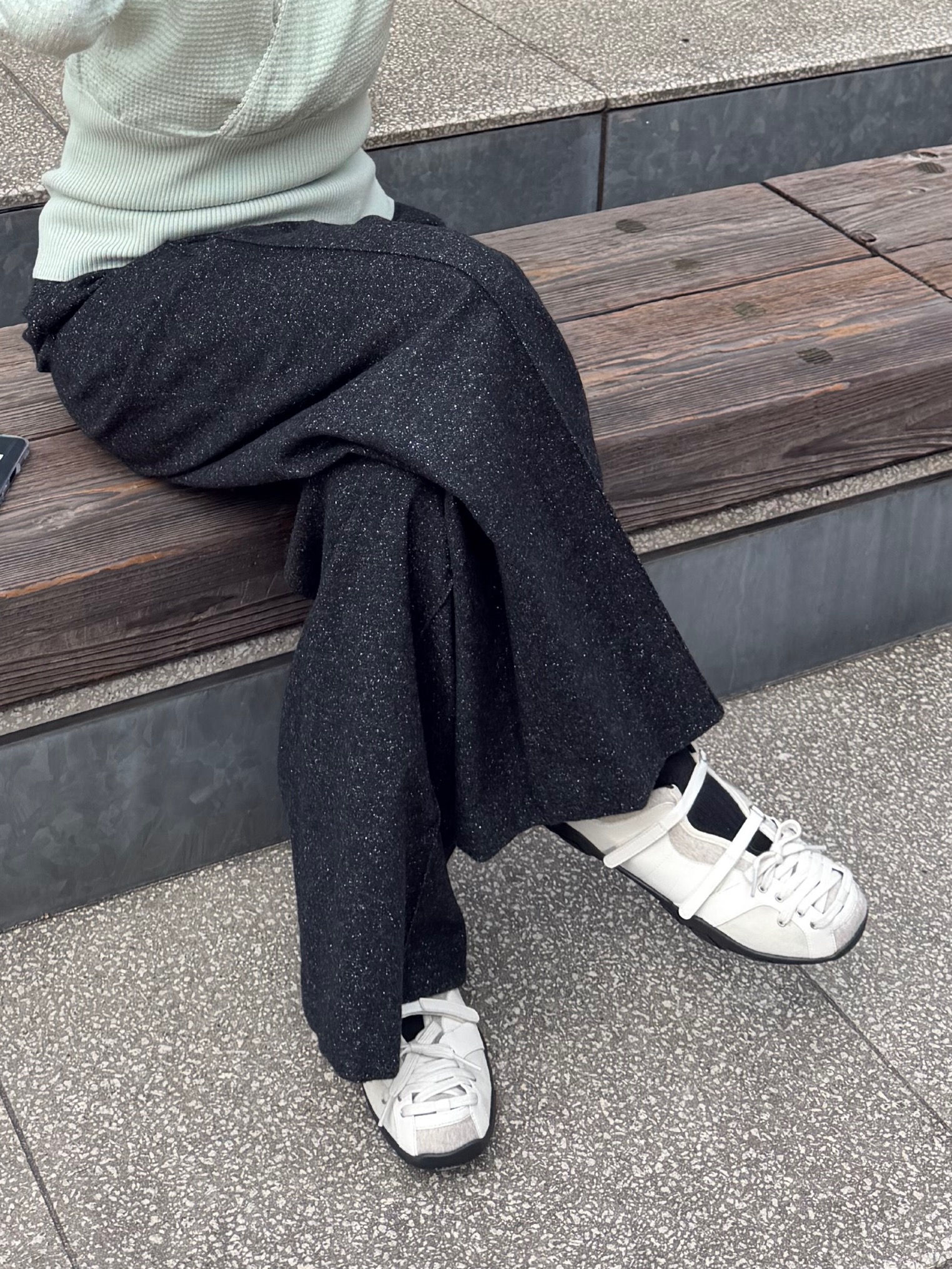 CODE A 本部スタッフさんの「CODE A｜intimate wrap knit top」を使ったコーディネート