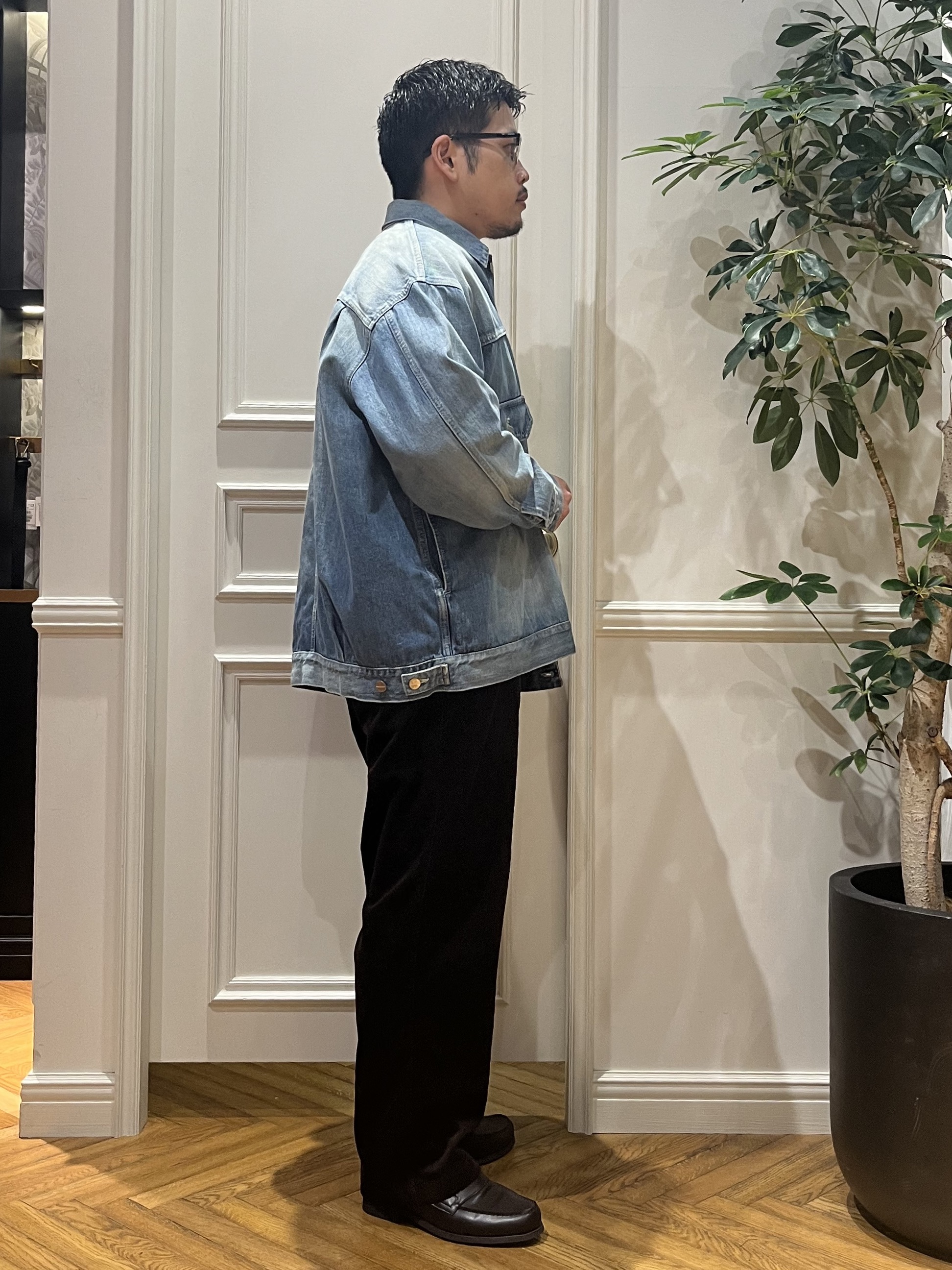 Tokuさんの「DRESSTERIOR｜◆GRAPHPAPER（グラフペーパー）SELVAGE DENIM JACKET｜デニムジャケット」を使ったコーディネート