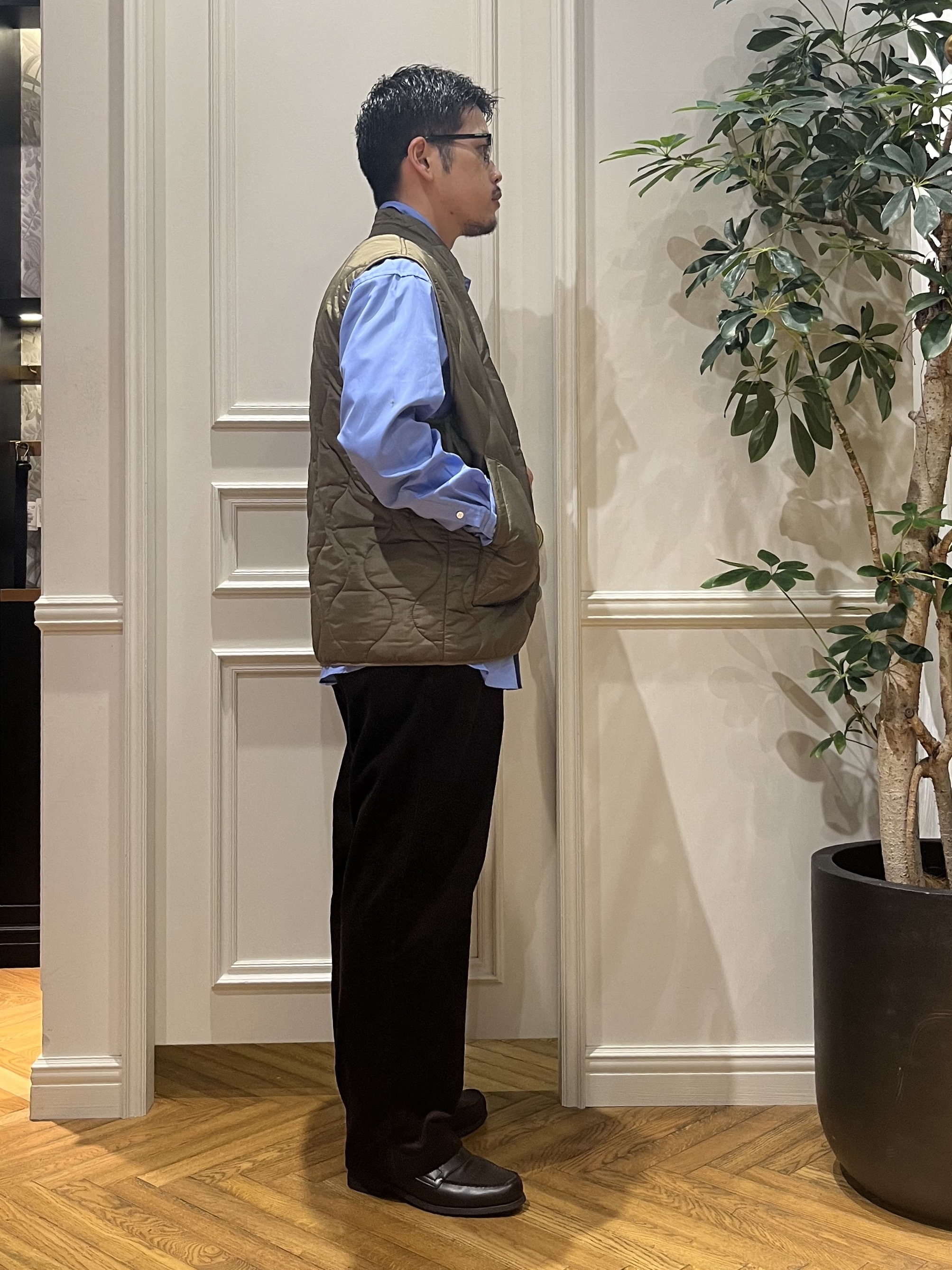 Tokuさんの「DRESSTERIOR｜【干場義雅&times;DRESSTERIOR】シドグラスシャツ」を使ったコーディネート