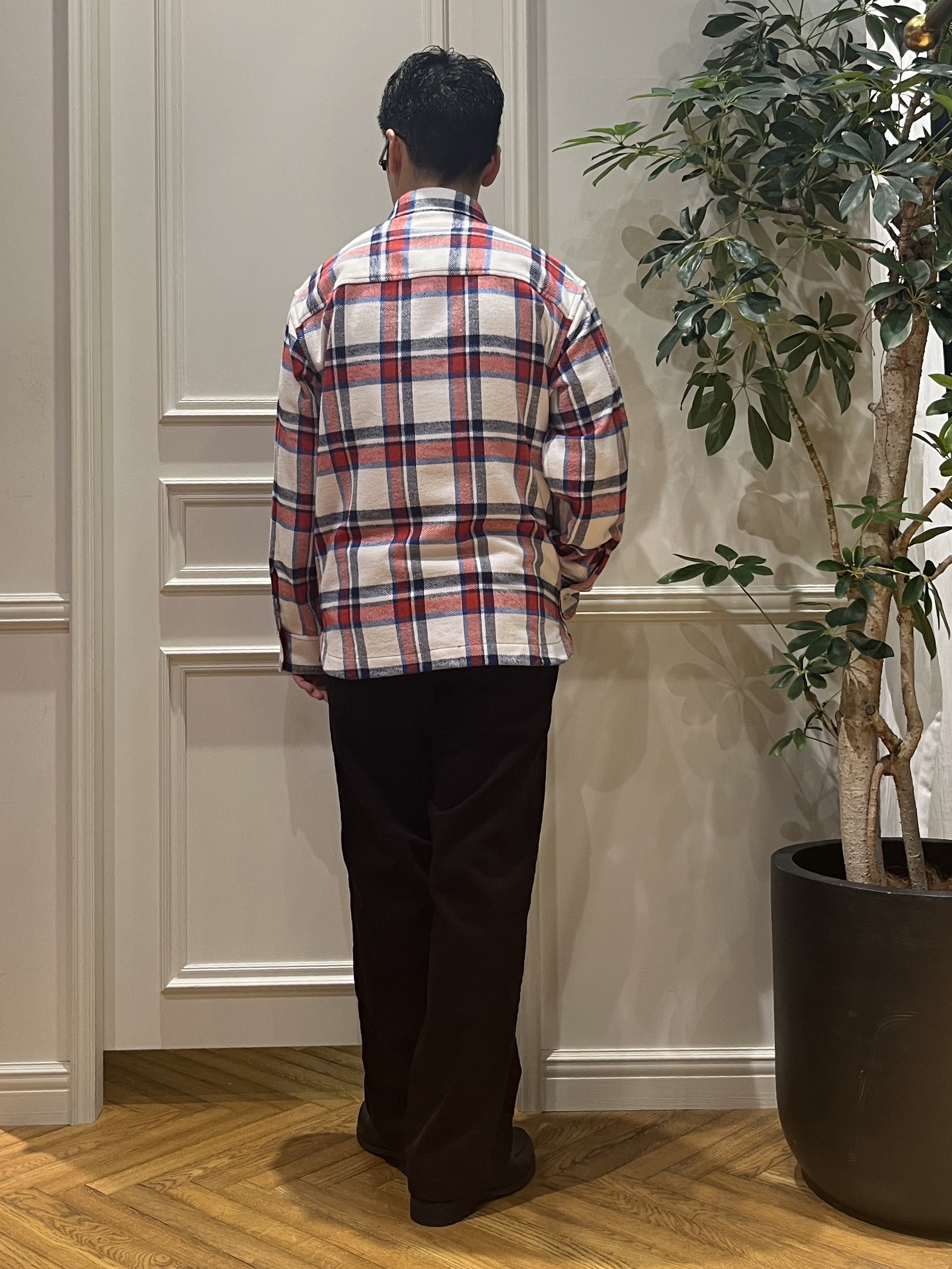 Tokuさんの「DRESSTERIOR｜タータンチェック シャツブルゾン」を使ったコーディネート