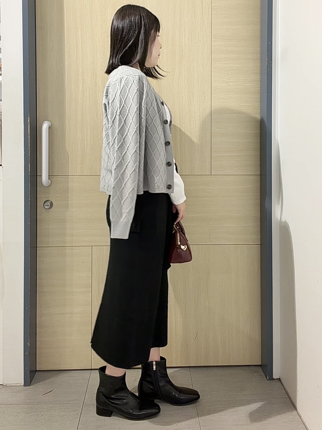 さあやさんの「grove｜【1枚着でも重ね着でも〇】大人カジュアル プリントアソートロンT」を使ったコーディネート