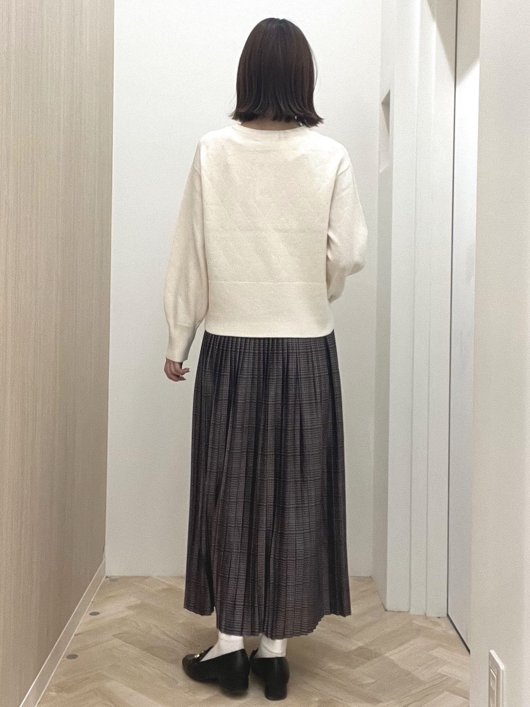  おまつさんの「grove｜【インしない・毛玉軽減】大人上品なダイヤ柄ニット」を使ったコーディネート