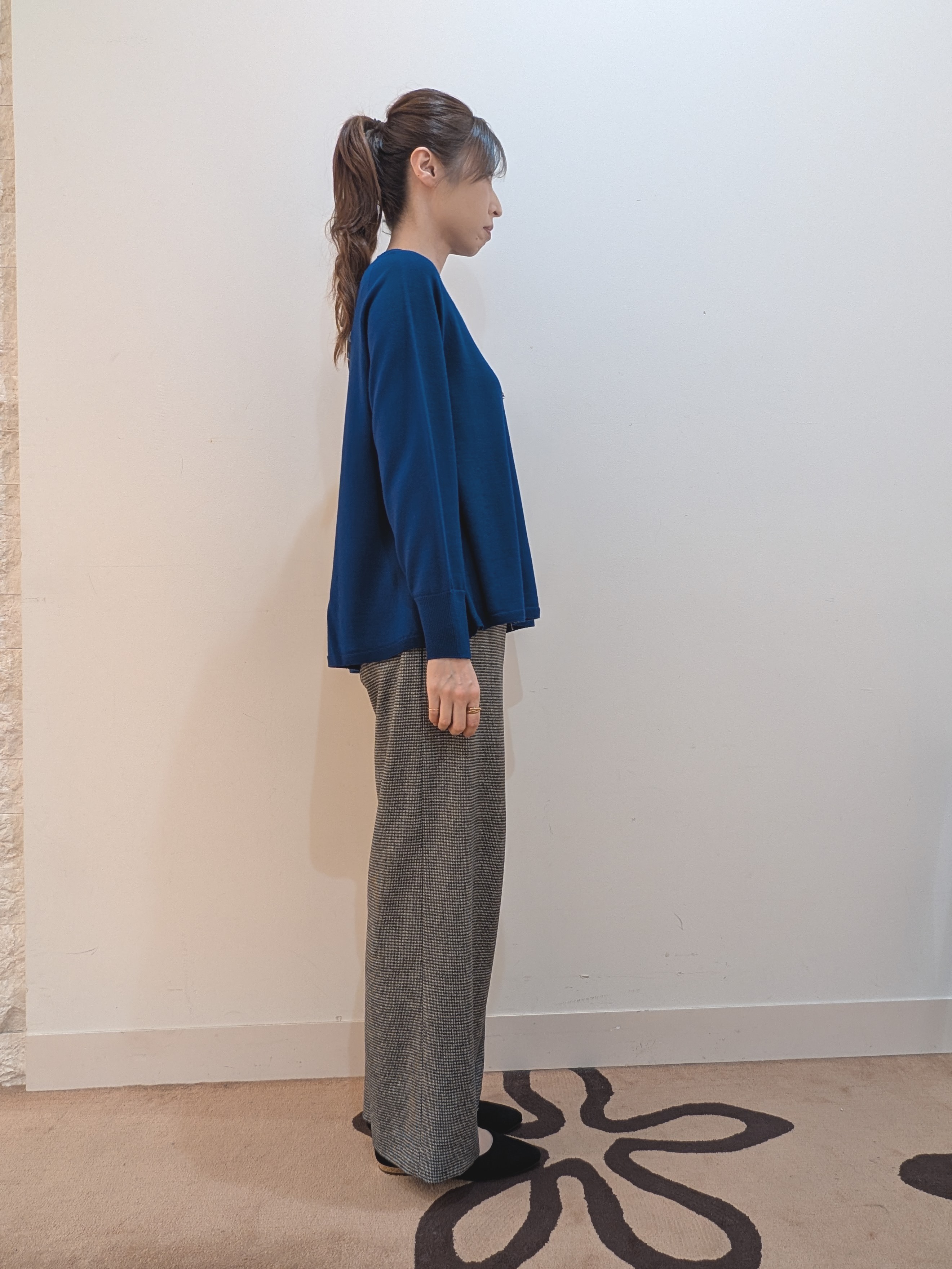 YUKAさんの「UNTITLED｜【シルク混/薄手ニット】Aラインシルエットニットプルオーバー」を使ったコーディネート