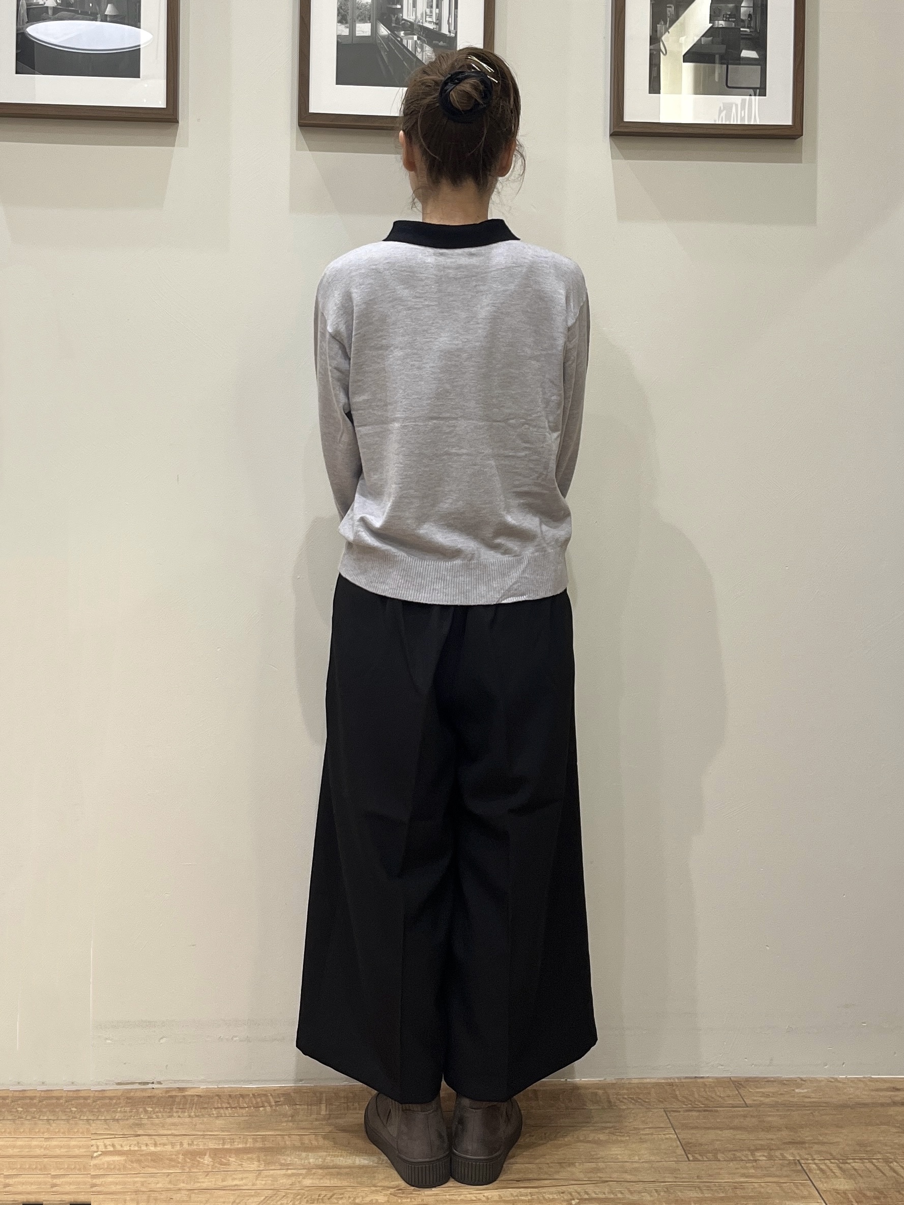 まつみさんの「SHOO･LA･RUE｜【S-LL/洗濯機可】やわらかな着心地 襟付きニット」を使ったコーディネート