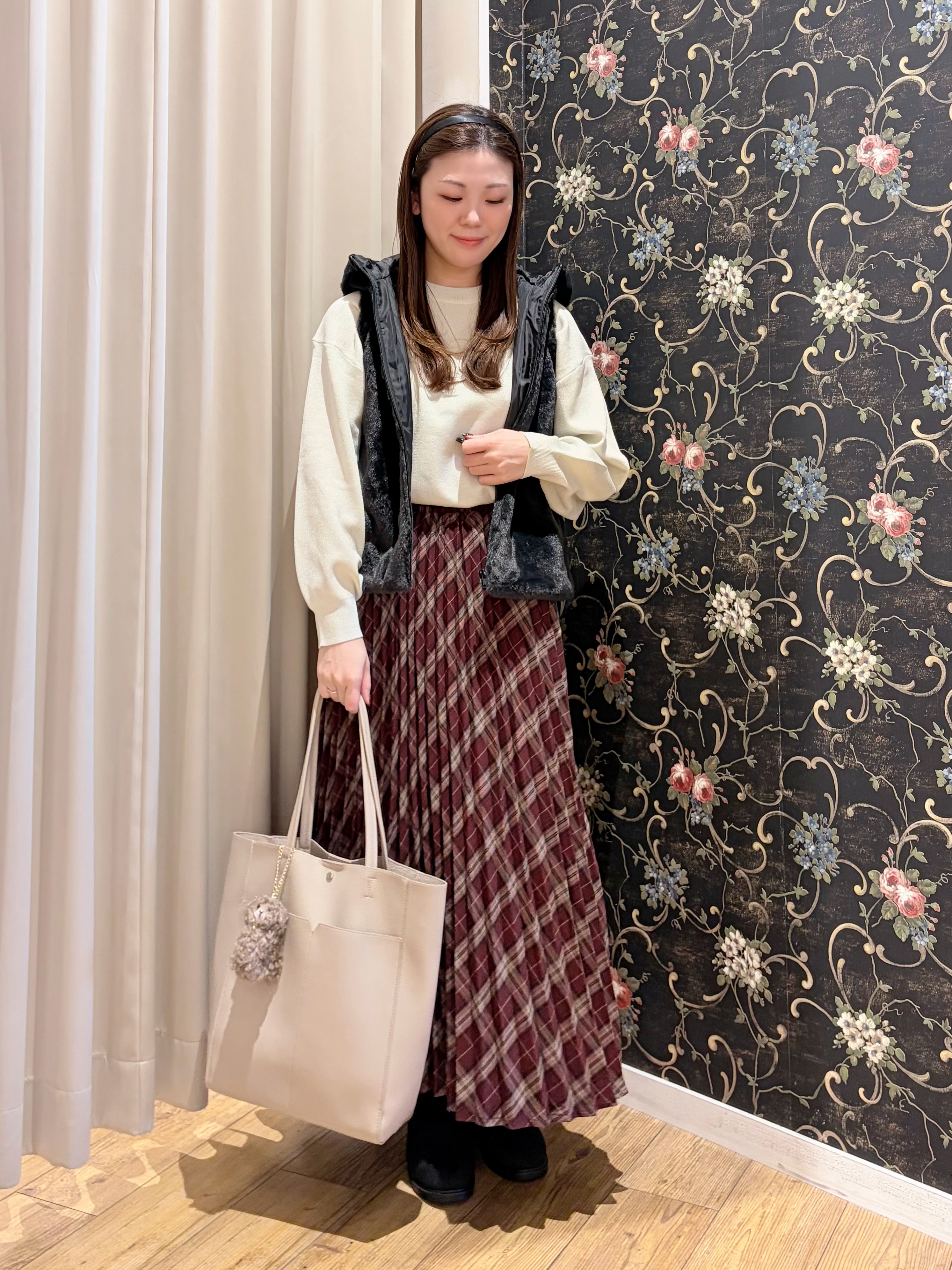 おうめさんの「SHOO･LA･RUE｜【洗濯機可/撥水/マルチWAY】ファーライナー付き 毎日欲張りマンパ」を使ったコーディネート