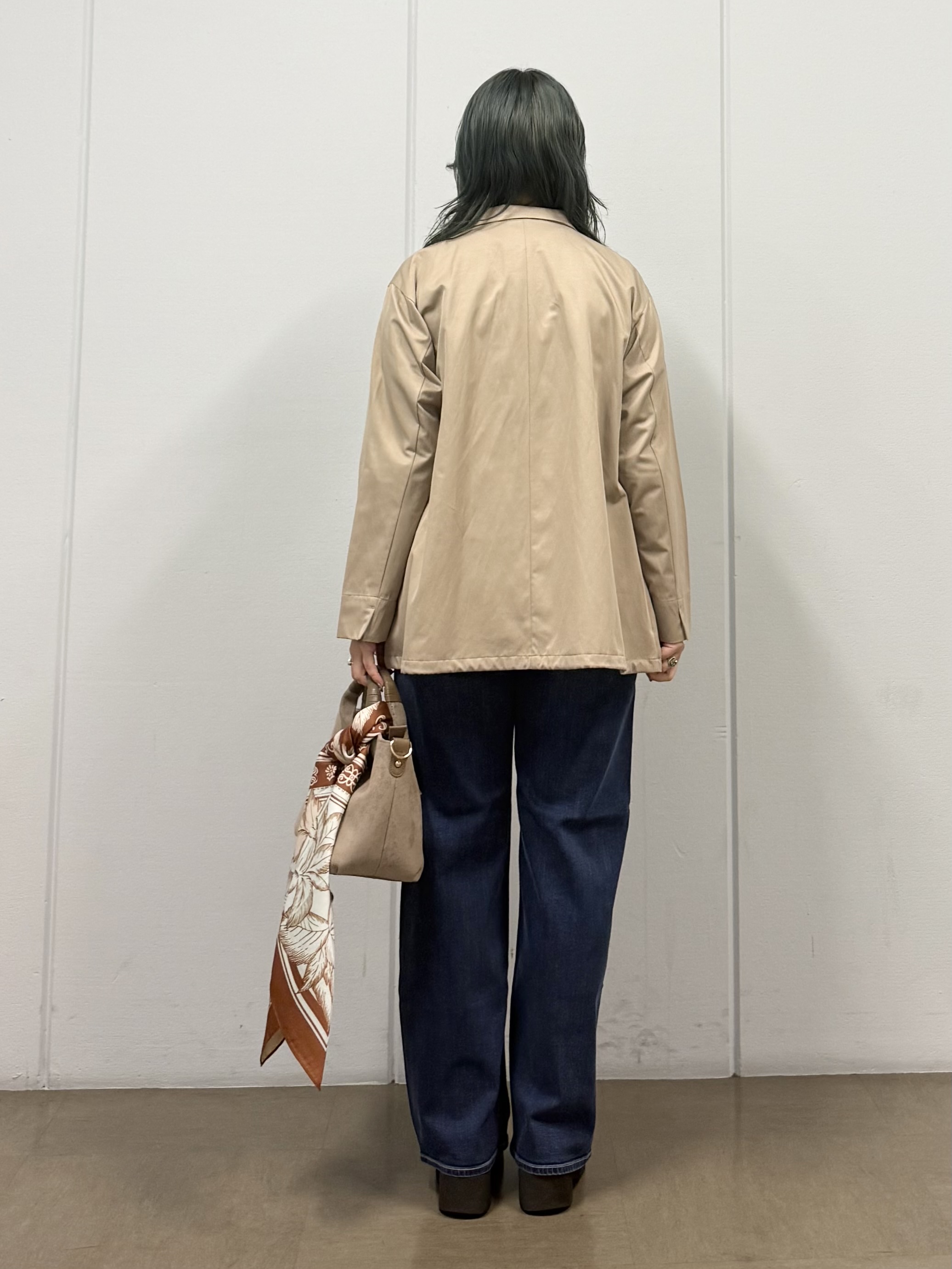 mizukiさんの「INDIVI｜【撥水／UVケア】スタンドカラーブルゾン」を使ったコーディネート