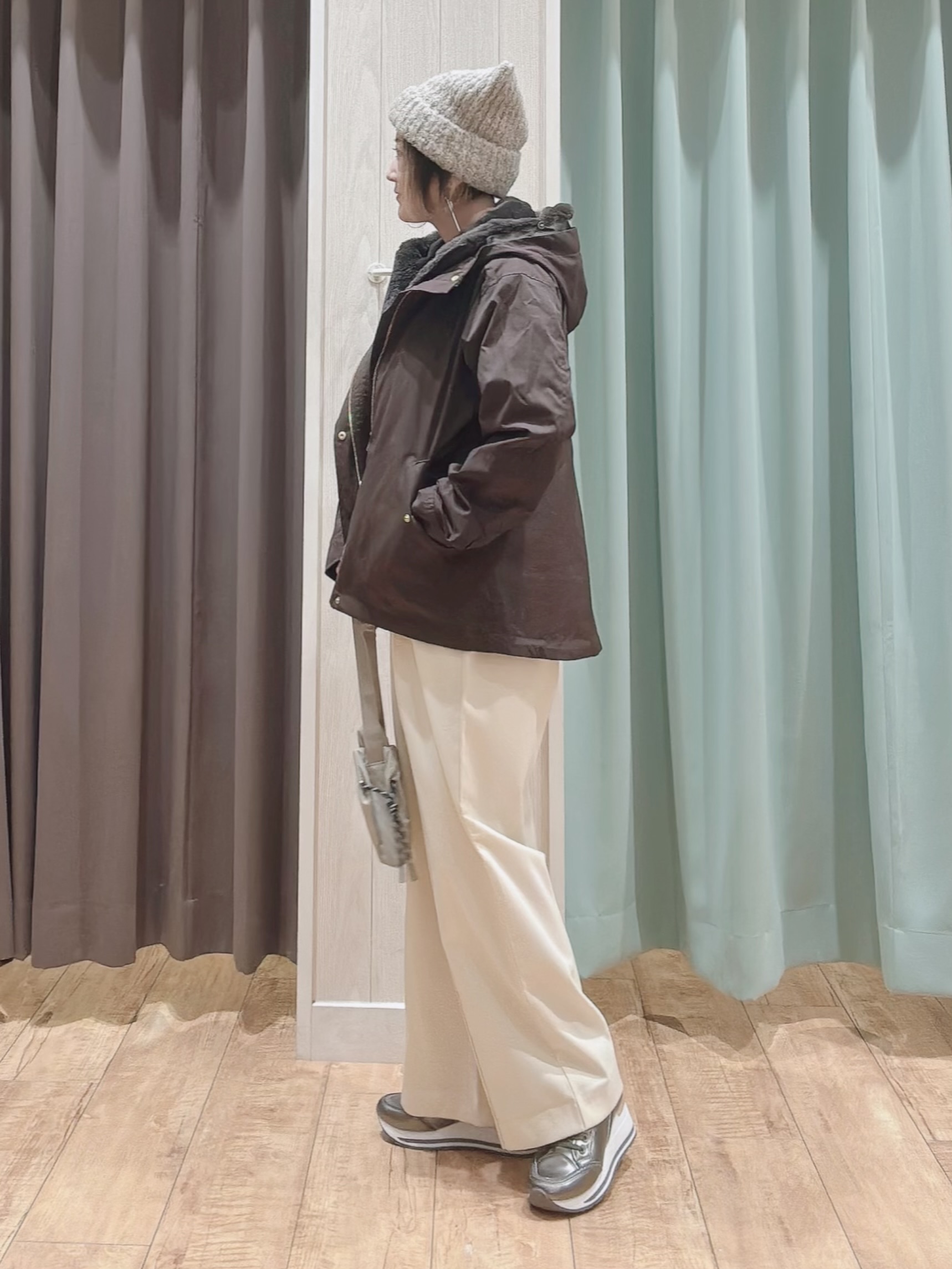 aaamiさんの「SHOO･LA･RUE｜【洗濯機可/撥水/マルチWAY】ファーライナー付き 毎日欲張りマンパ」を使ったコーディネート