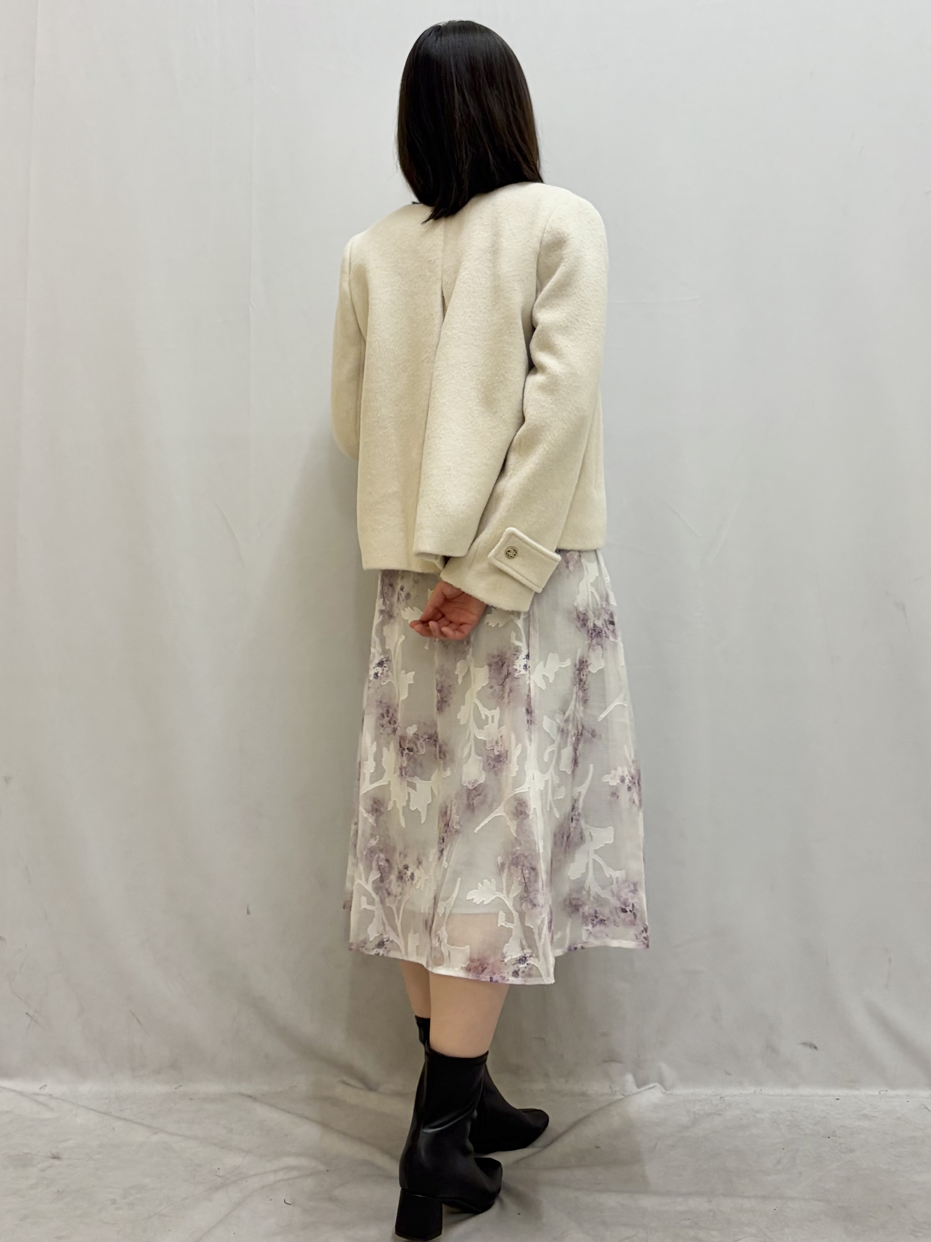 kasumiさんの「index｜【植草美幸先生が指南する好印象スタイル】カシミヤ混ノーカラーショートコート」を使ったコーディネート